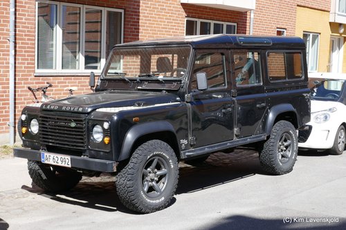 2001' Land Rover Defender 110