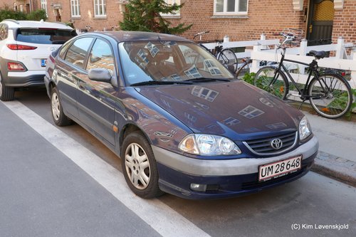 2001' Toyota Avensis 2,0