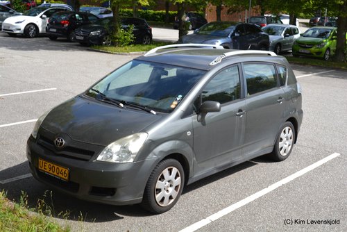 2006' Toyota Corolla Verso Van
