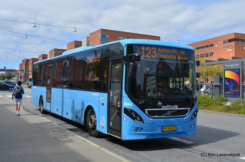 2017' Volvo B8R / 8900