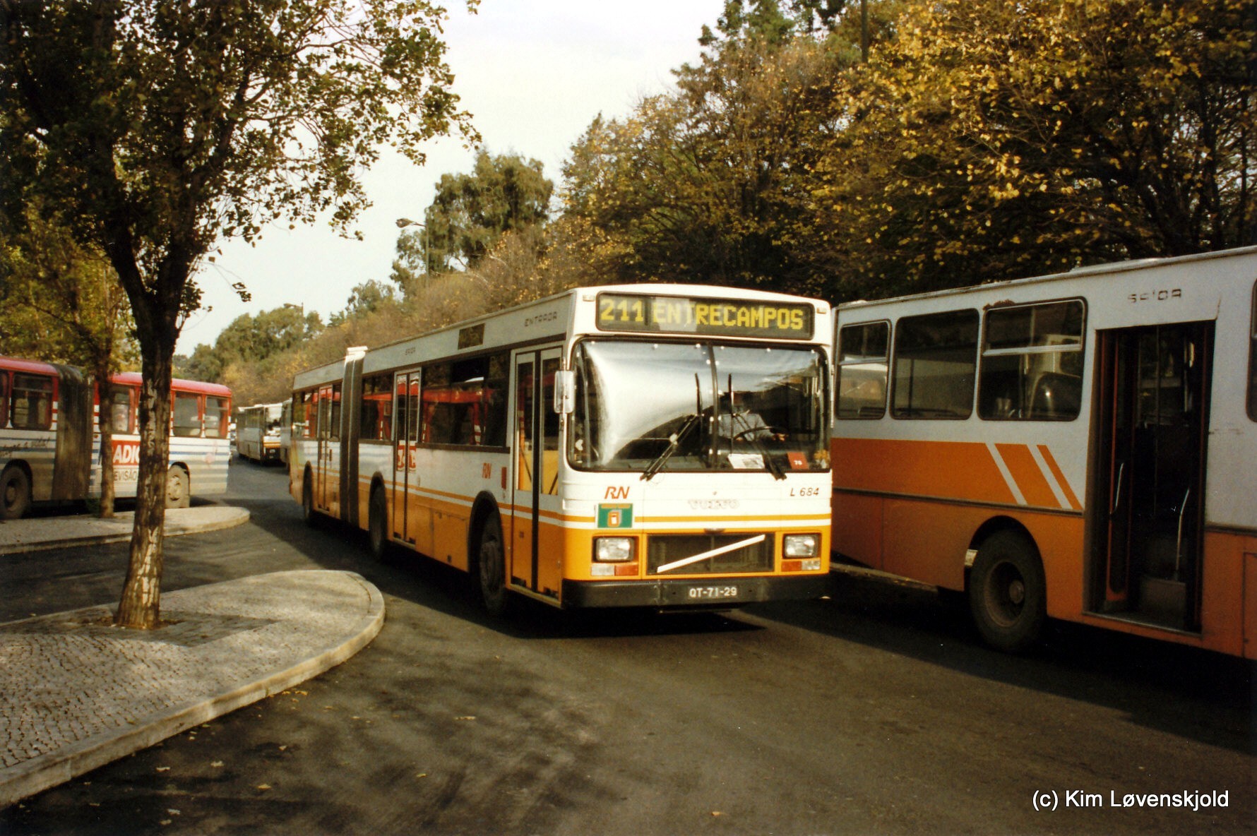 1990' Volvo B10MA-55 Camo Camus