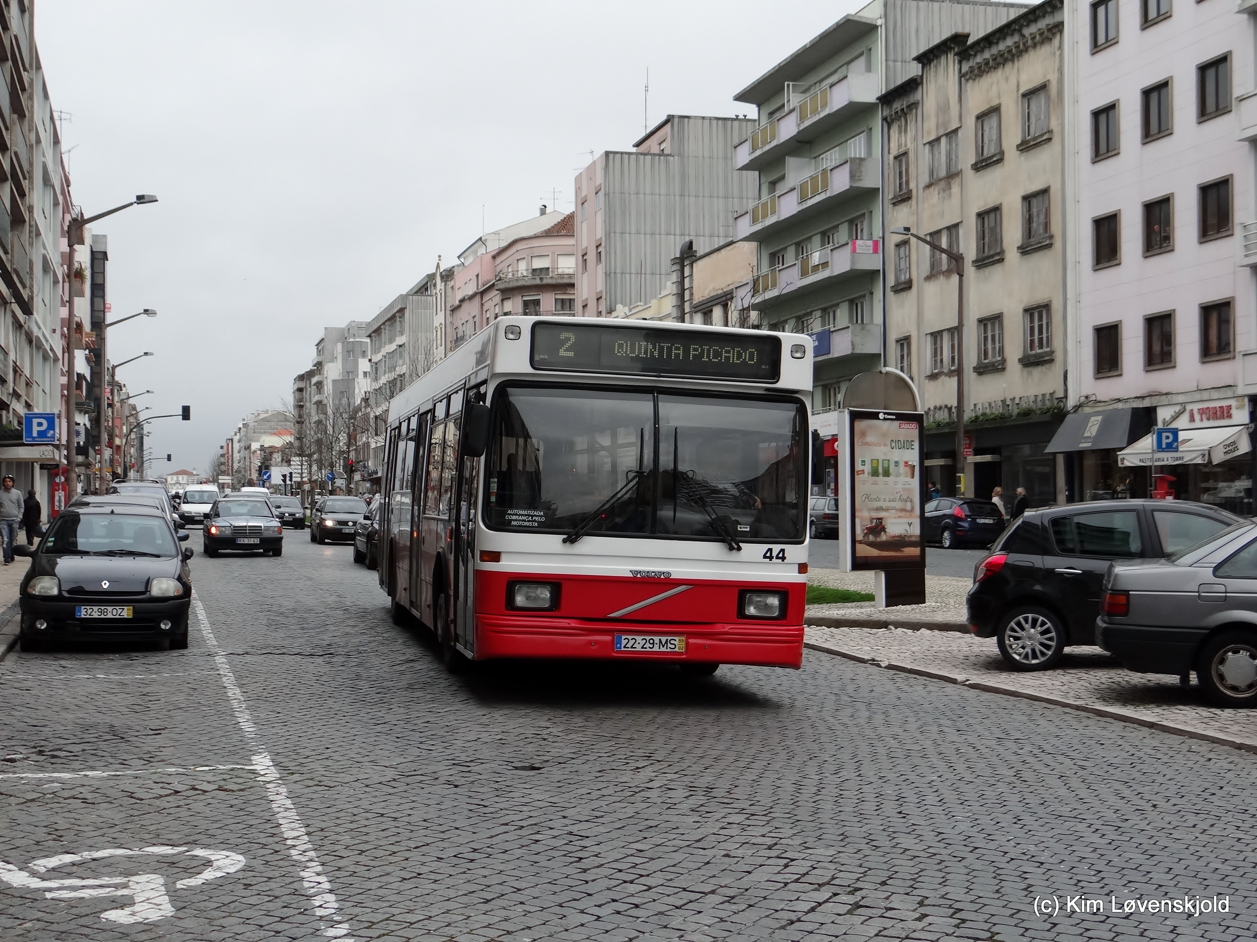 1999' Volvo B10L Camo