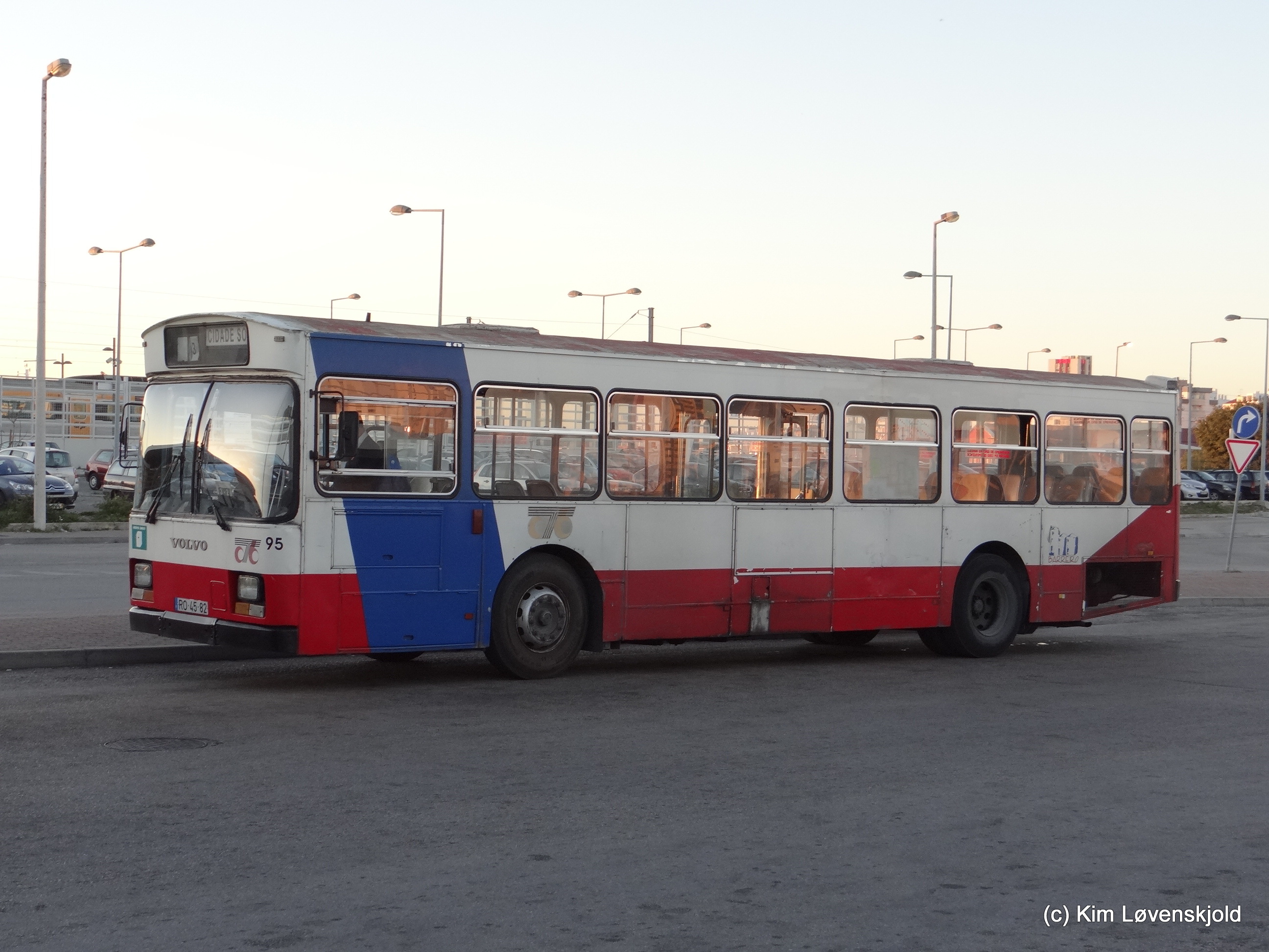 1986' Volvo B10R-56 Camo
