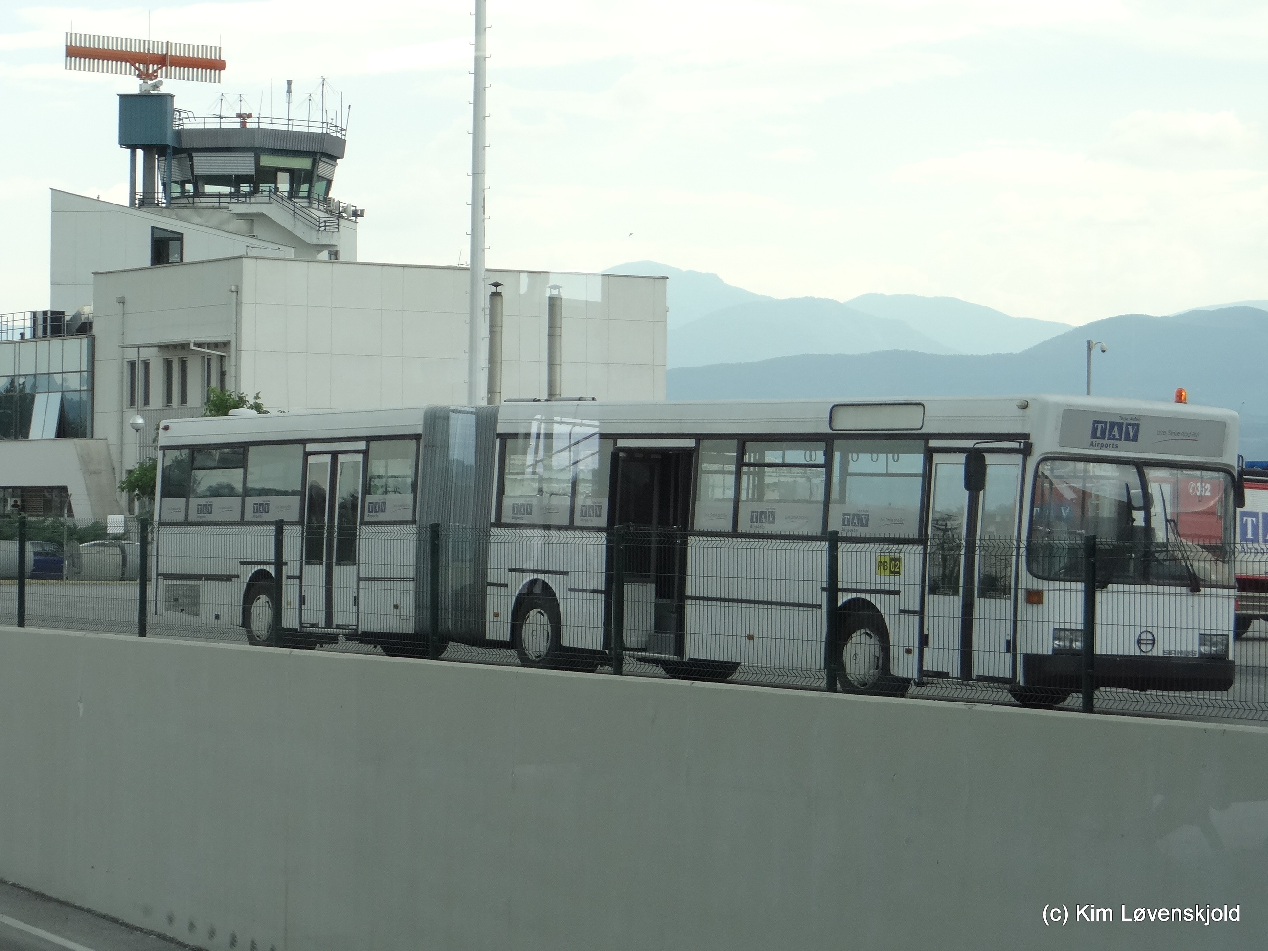 Sanos S217