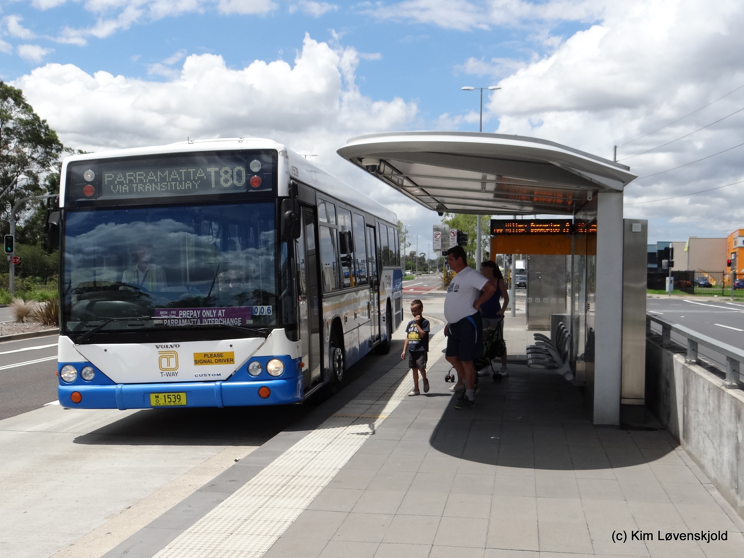 2004' Volvo B12BLE Custom Coaches CB60