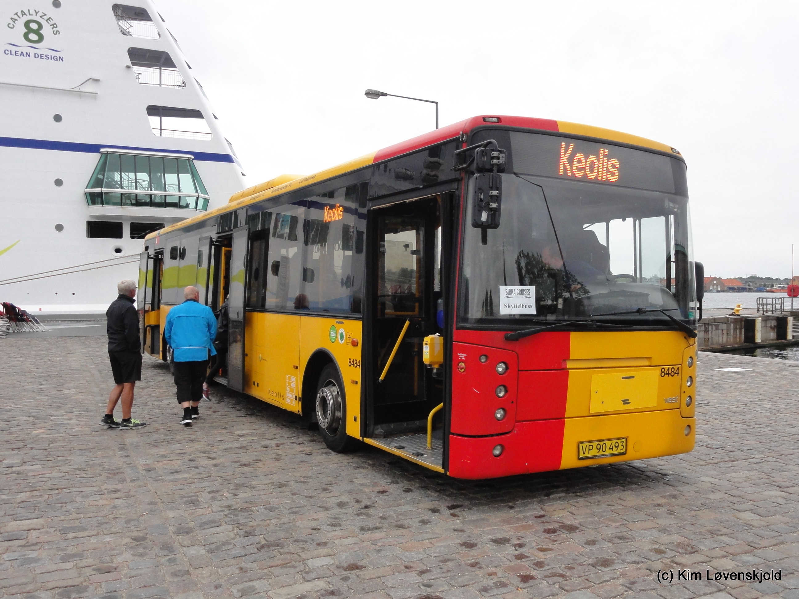 2007' Volvo B12BLE-61 Vest Center