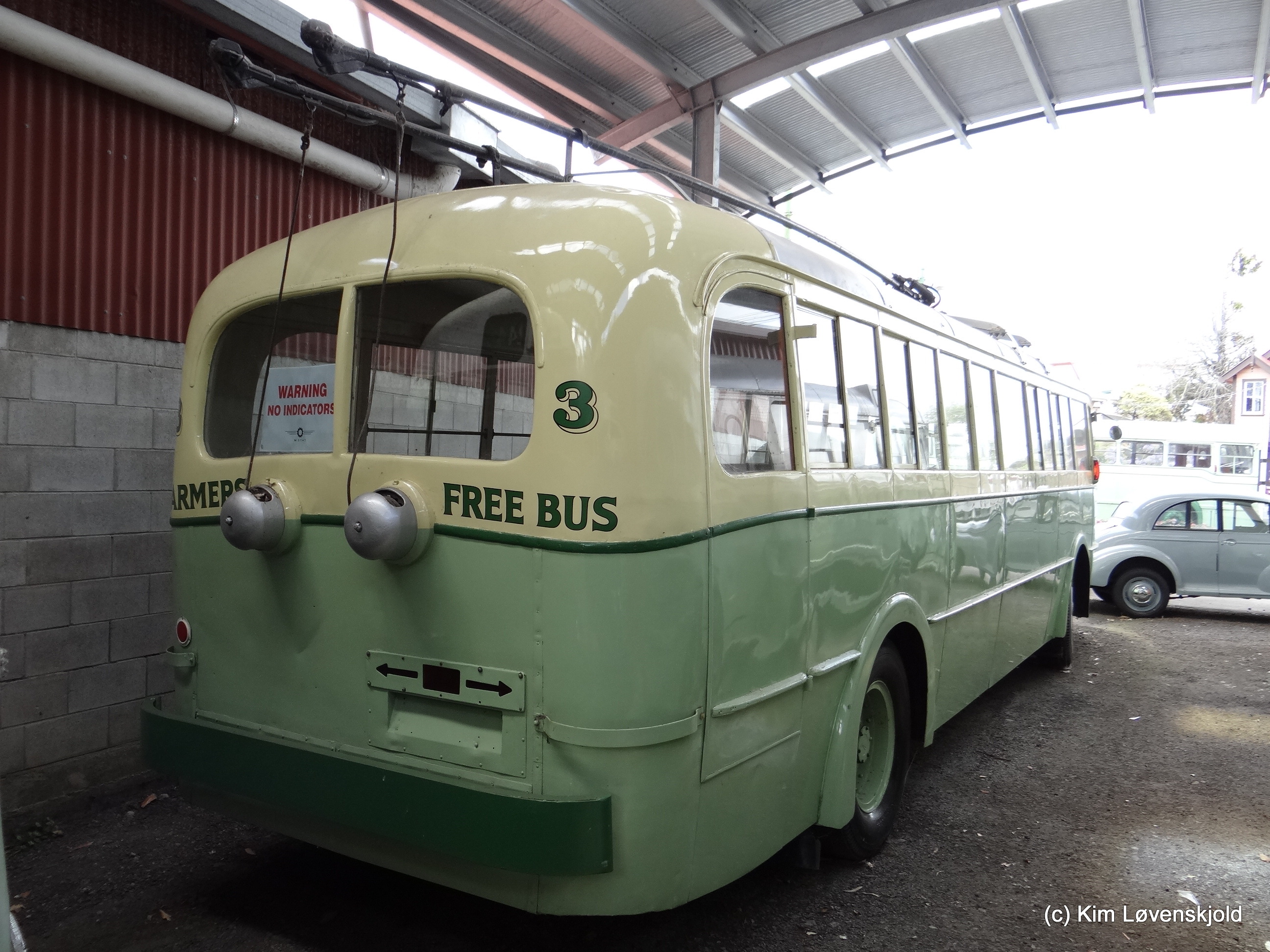 1938' Leyland trolleybus