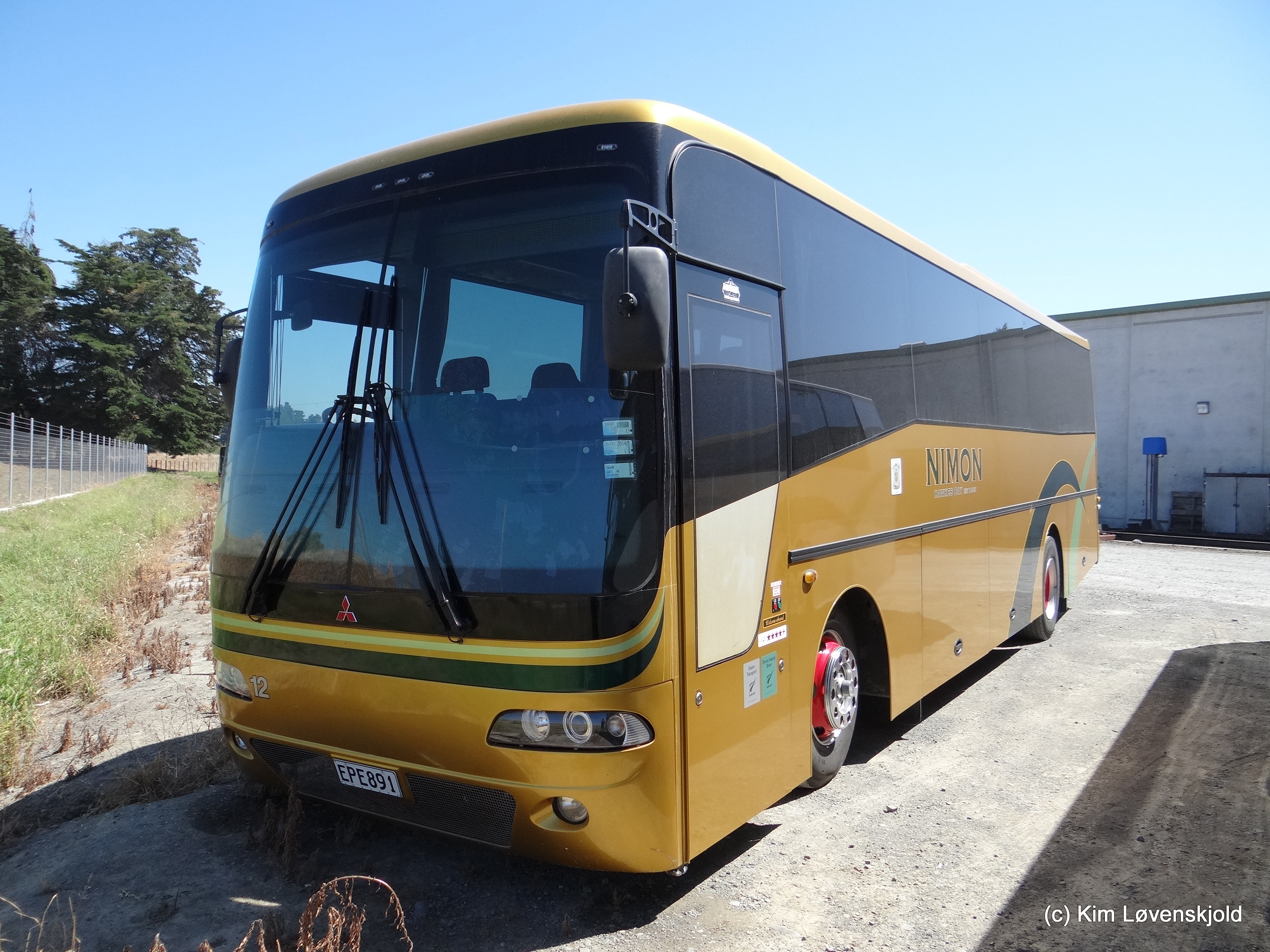 Mitsubishi Fuso Fighter FM250 (on a modified truck chassis)