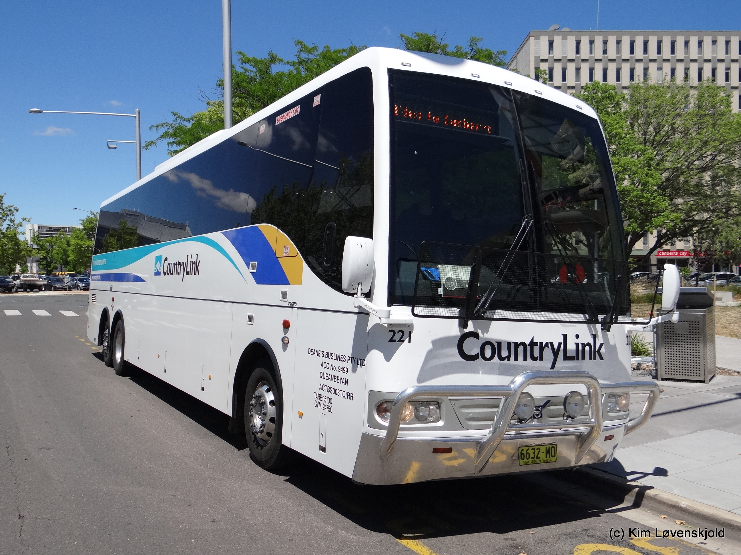 2010' Volvo B12B Coach Design