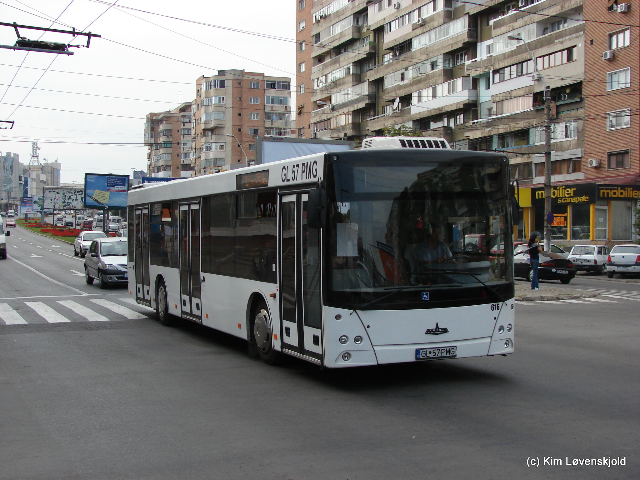 2008' MAZ 203