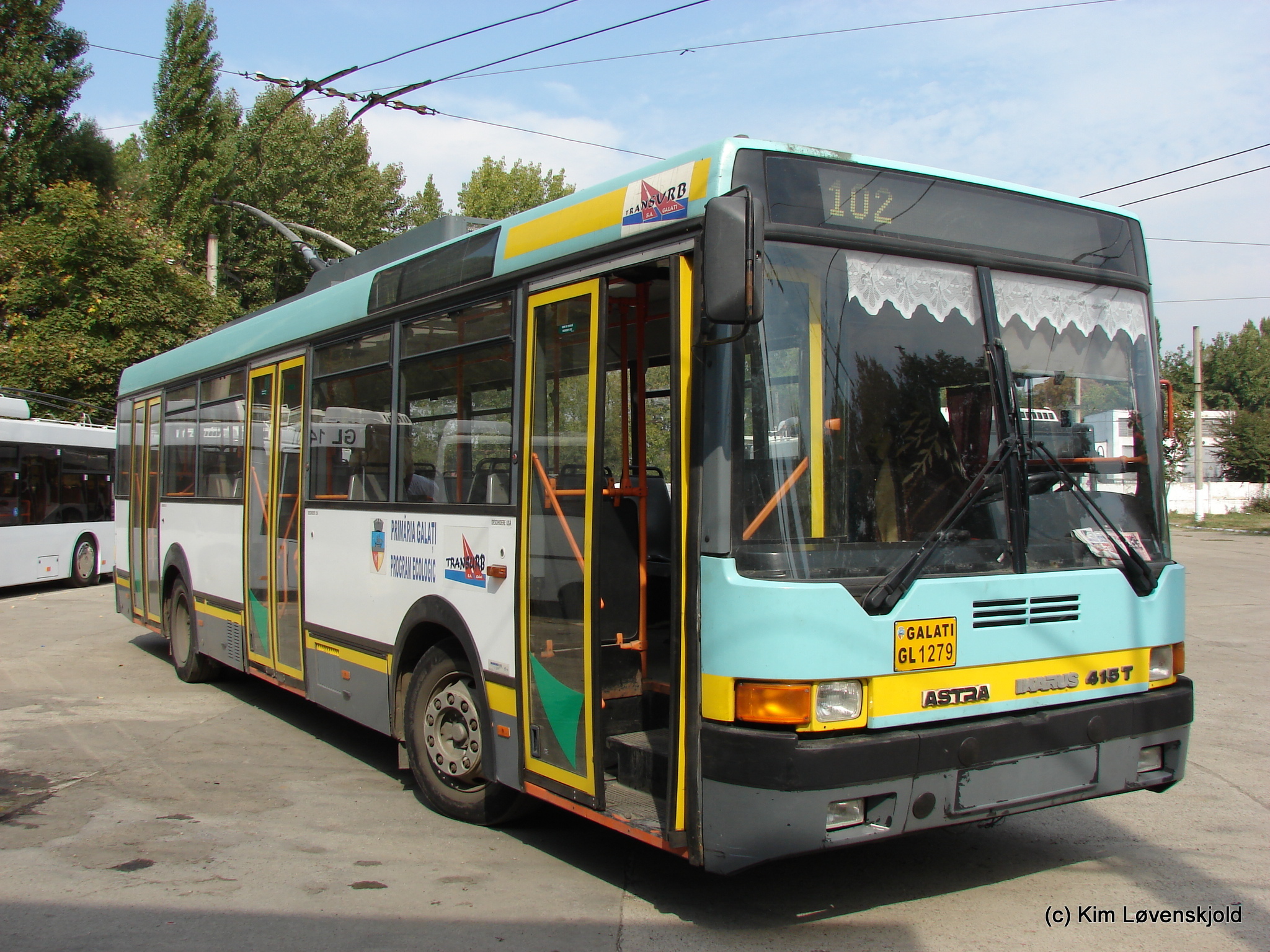Ikarus 415T