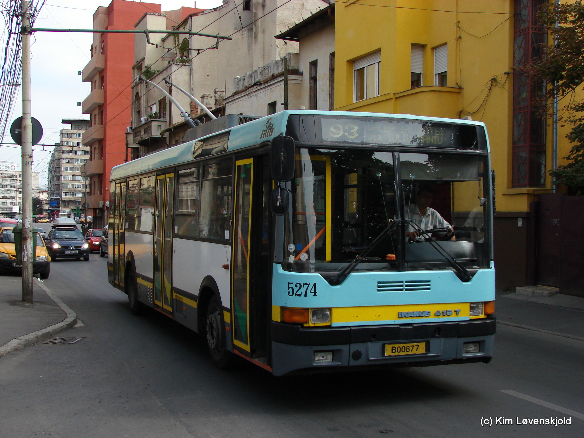 2002' Ikarus 415T