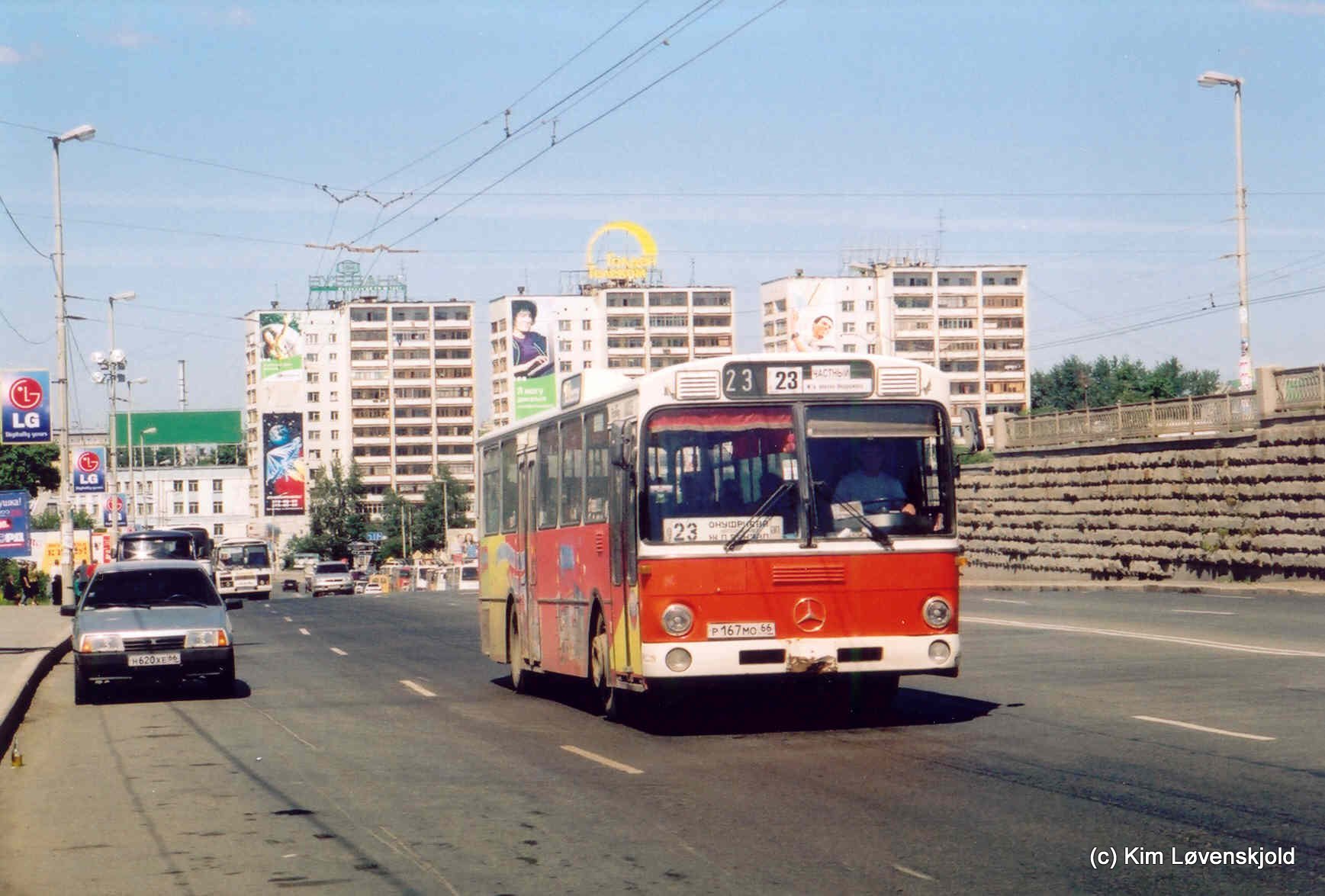 Mercedes O305
