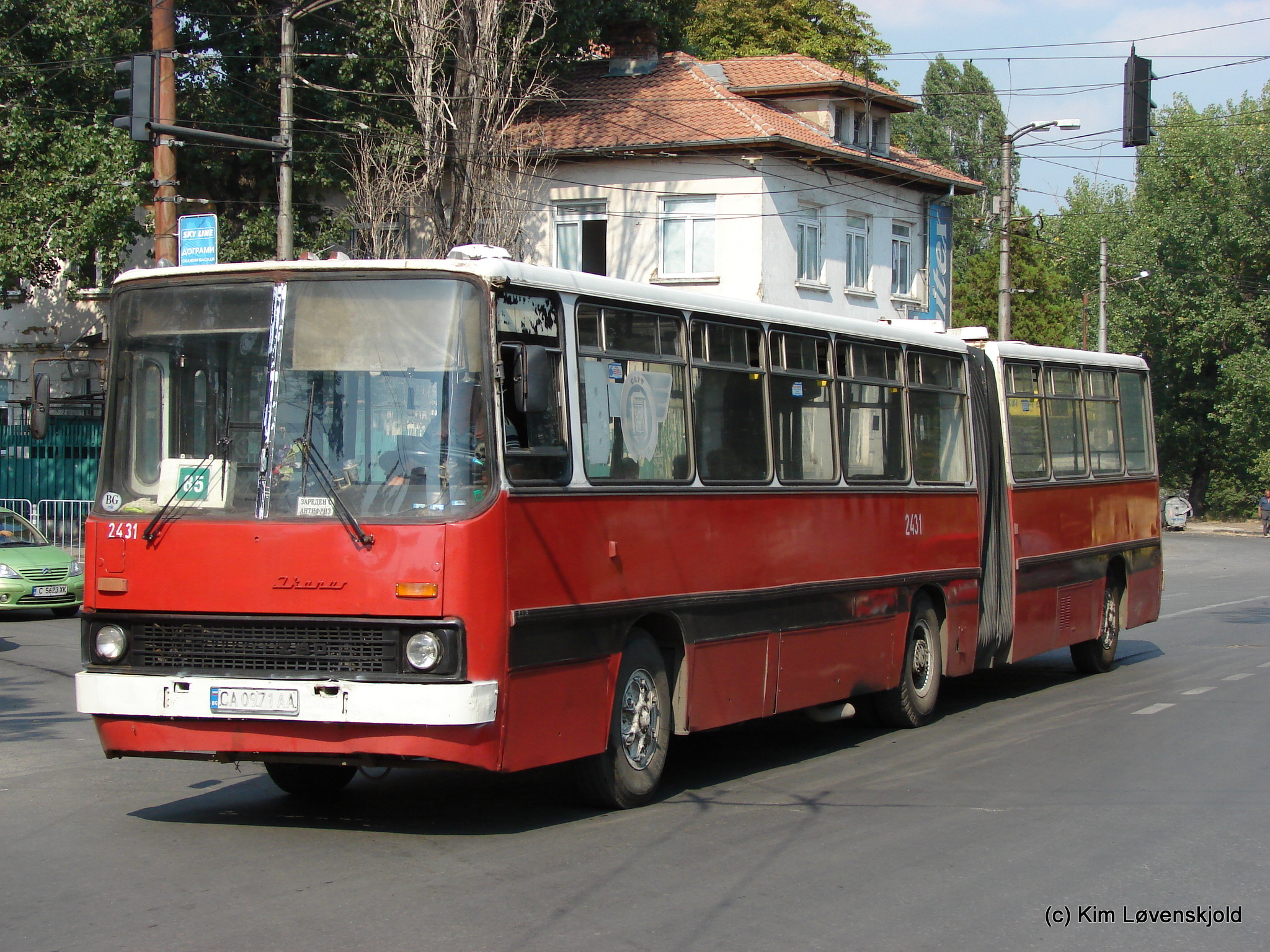 1987' Ikarus 280