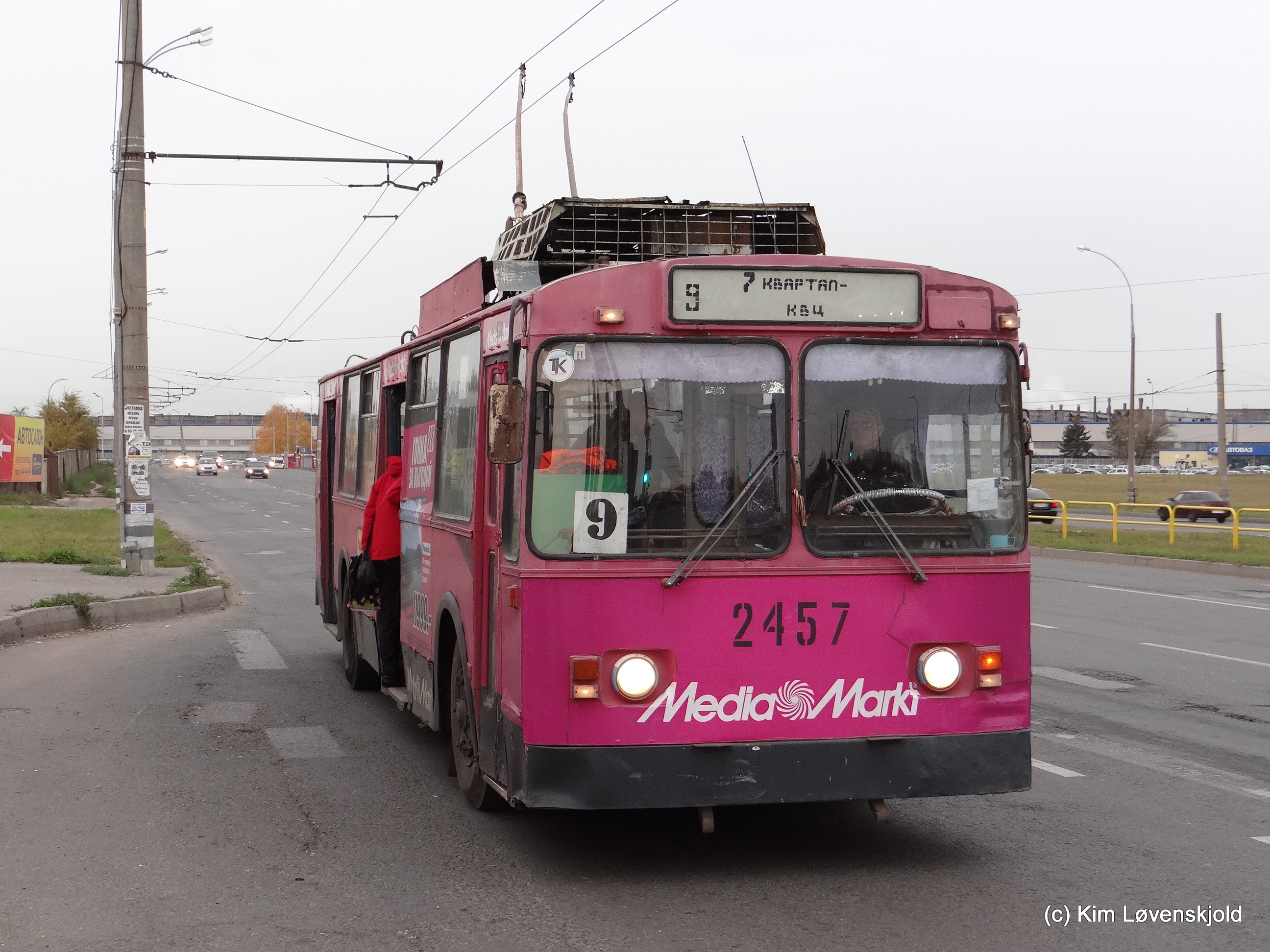 ZIU 682