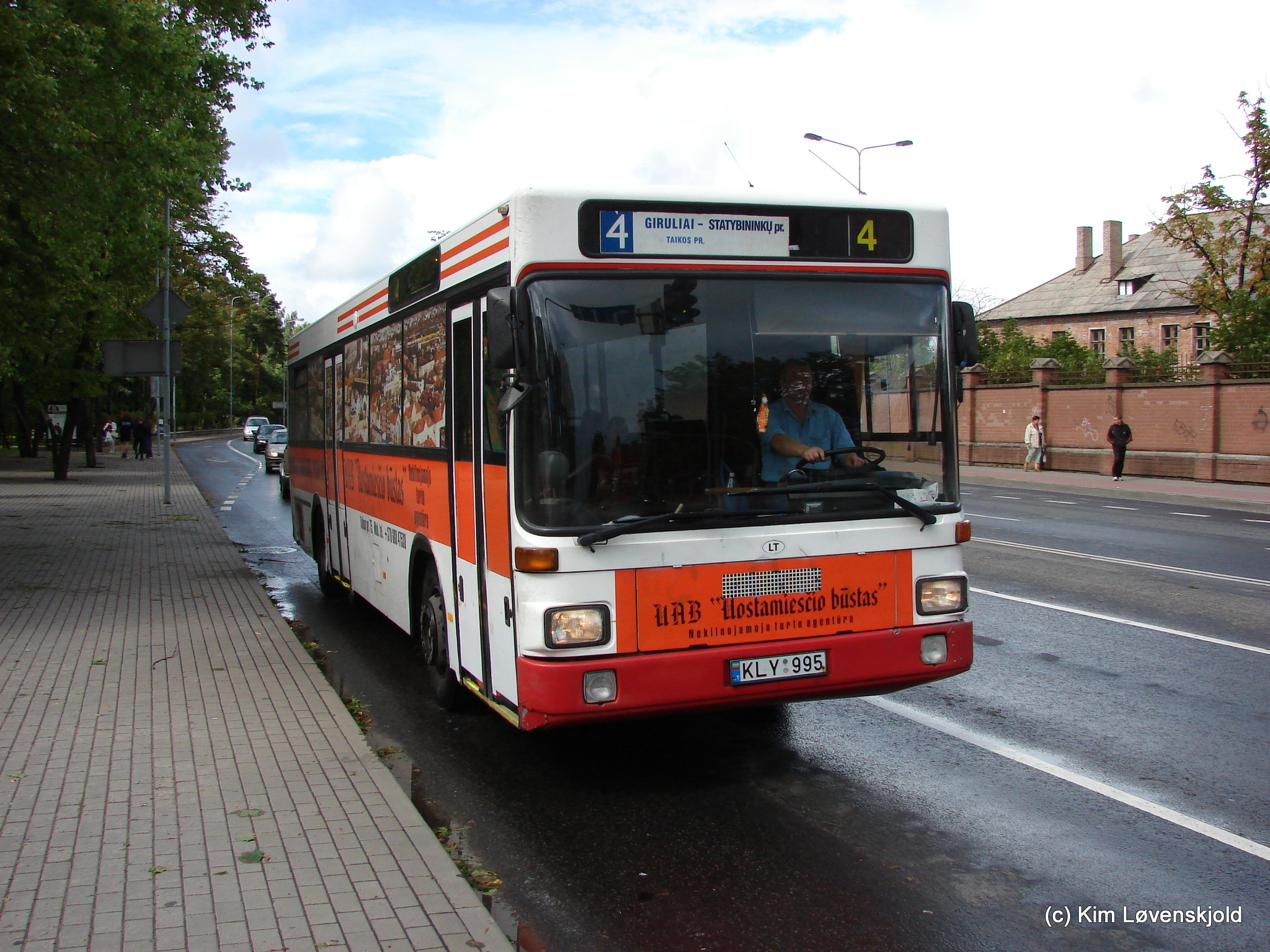 1990' MAN SL202