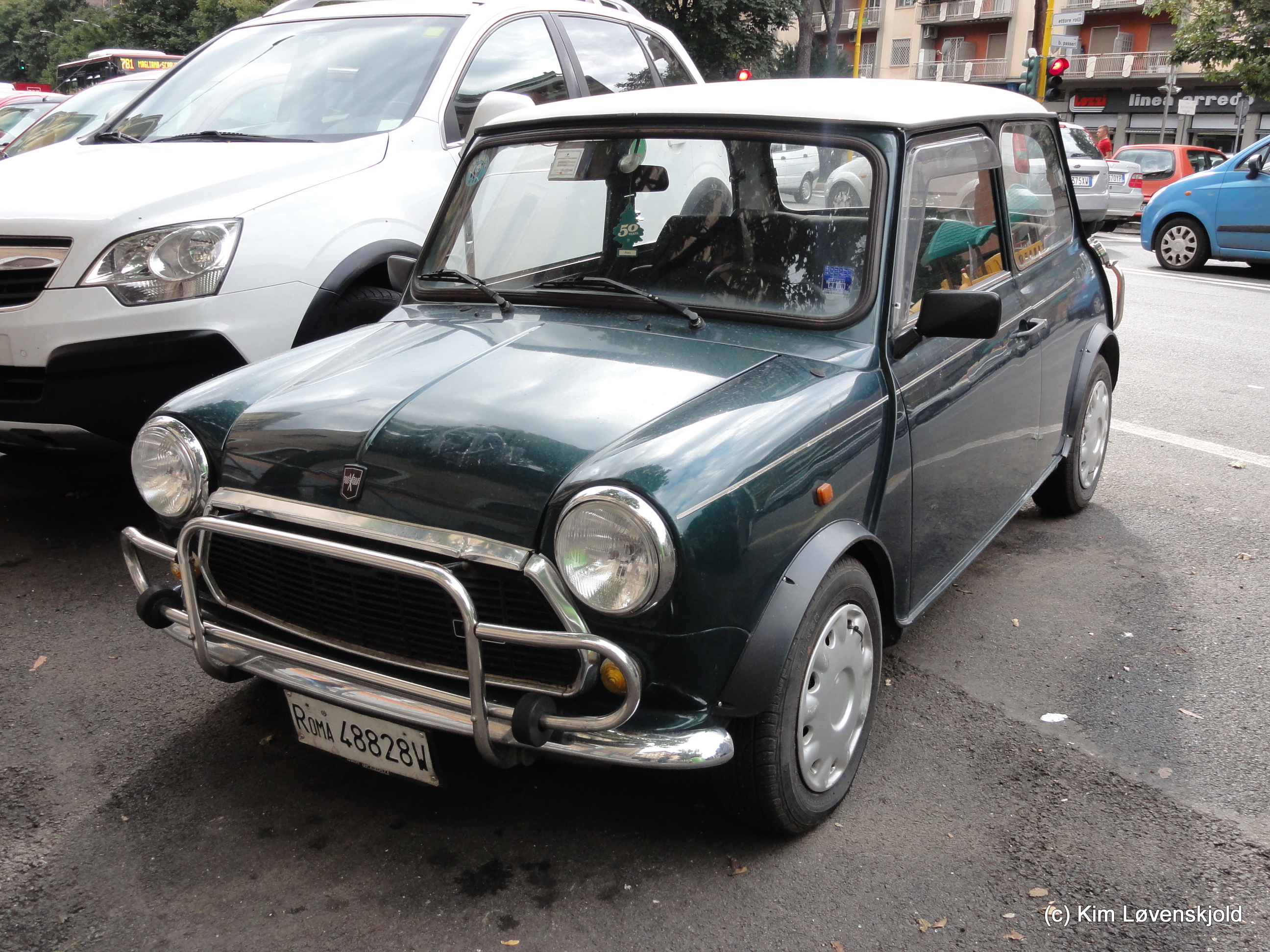 Mini