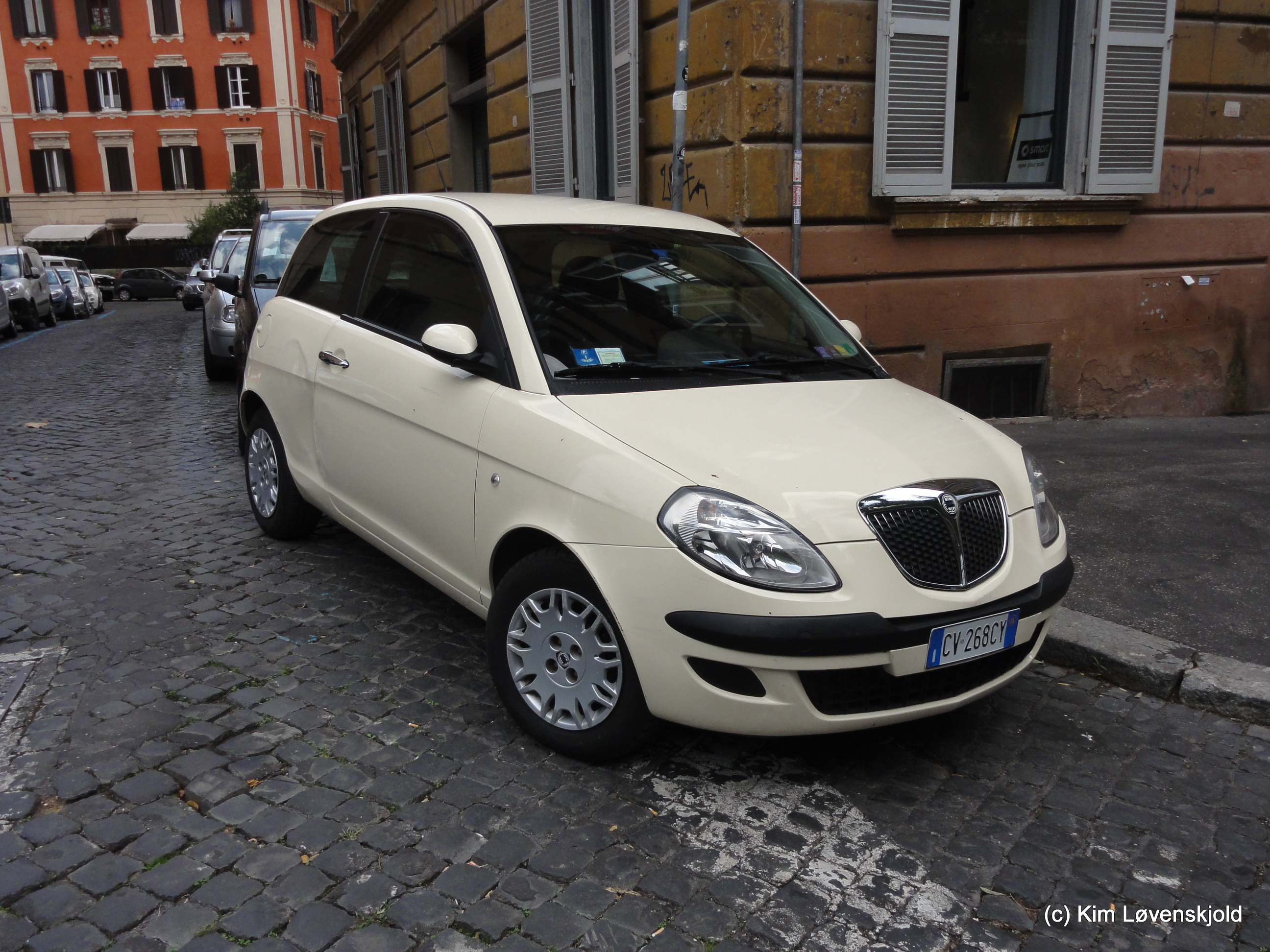 Lancia Ypsilon