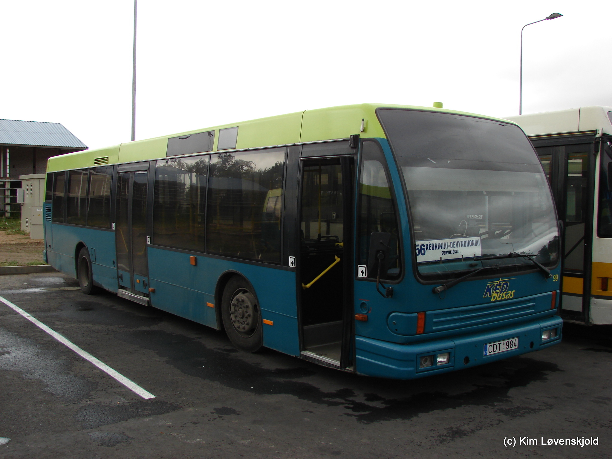 1994' Den Oudsten B90