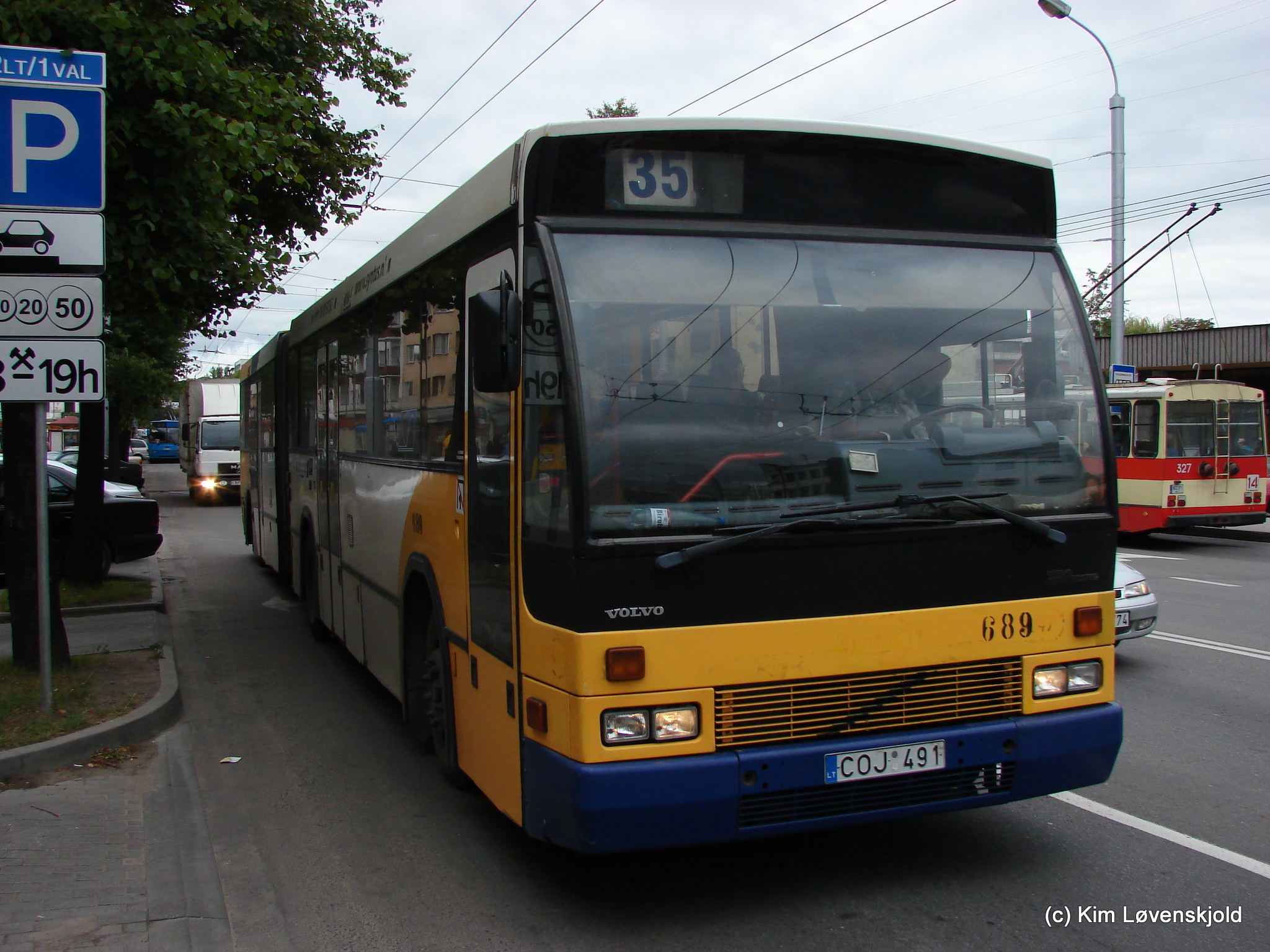 1991' Volvo B10MA-55 Den Oudsten B88