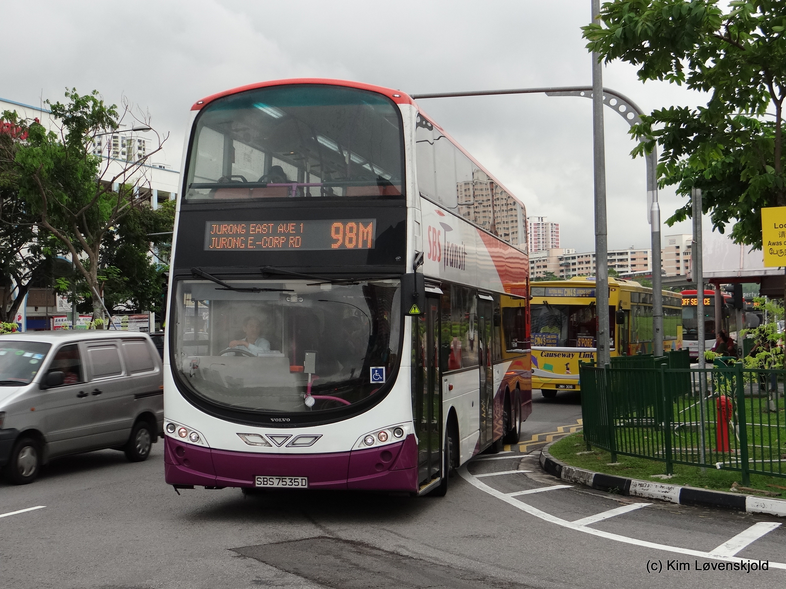 2011' Volvo B9TL Wright Eclipse Gemini 2