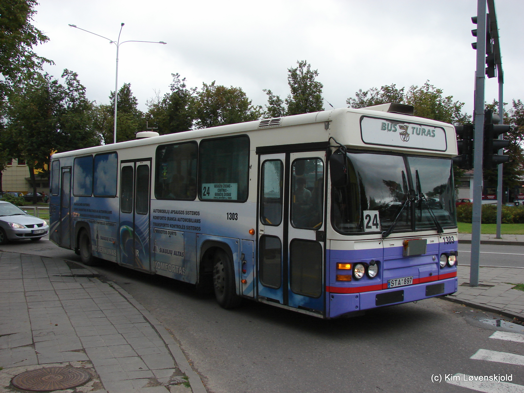 1992' Scania CN113CLB