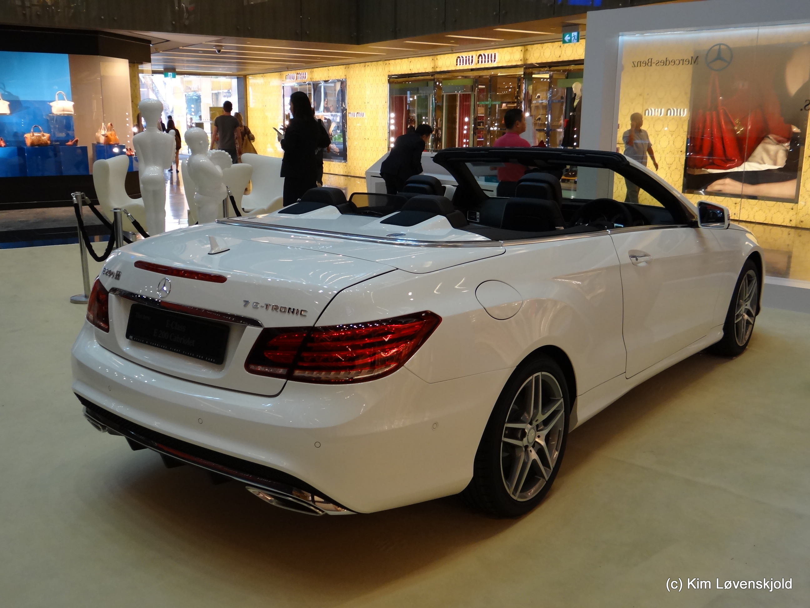 Mercedes E200