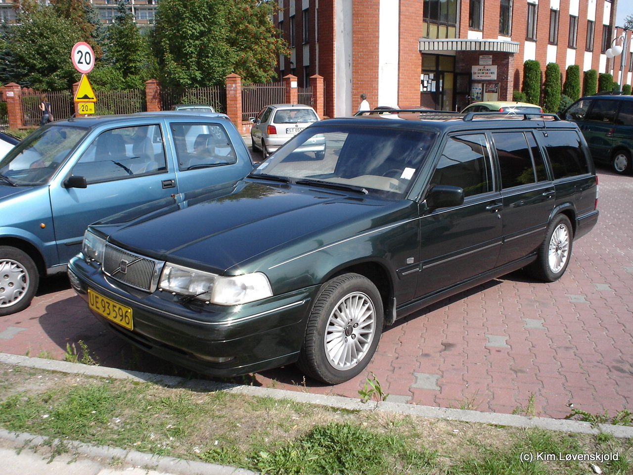 1997' Volvo V90