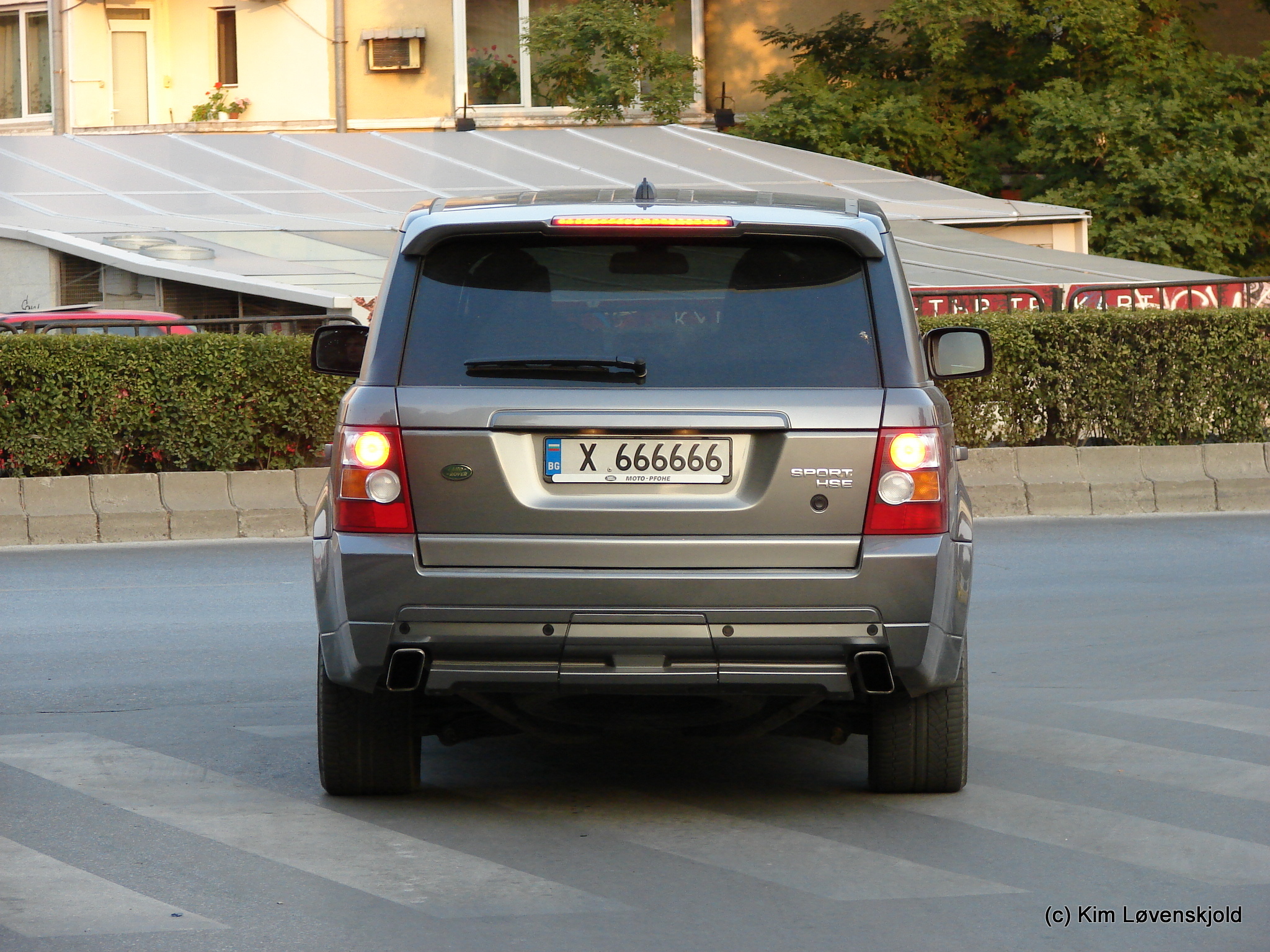 Land Rover HSE Sport