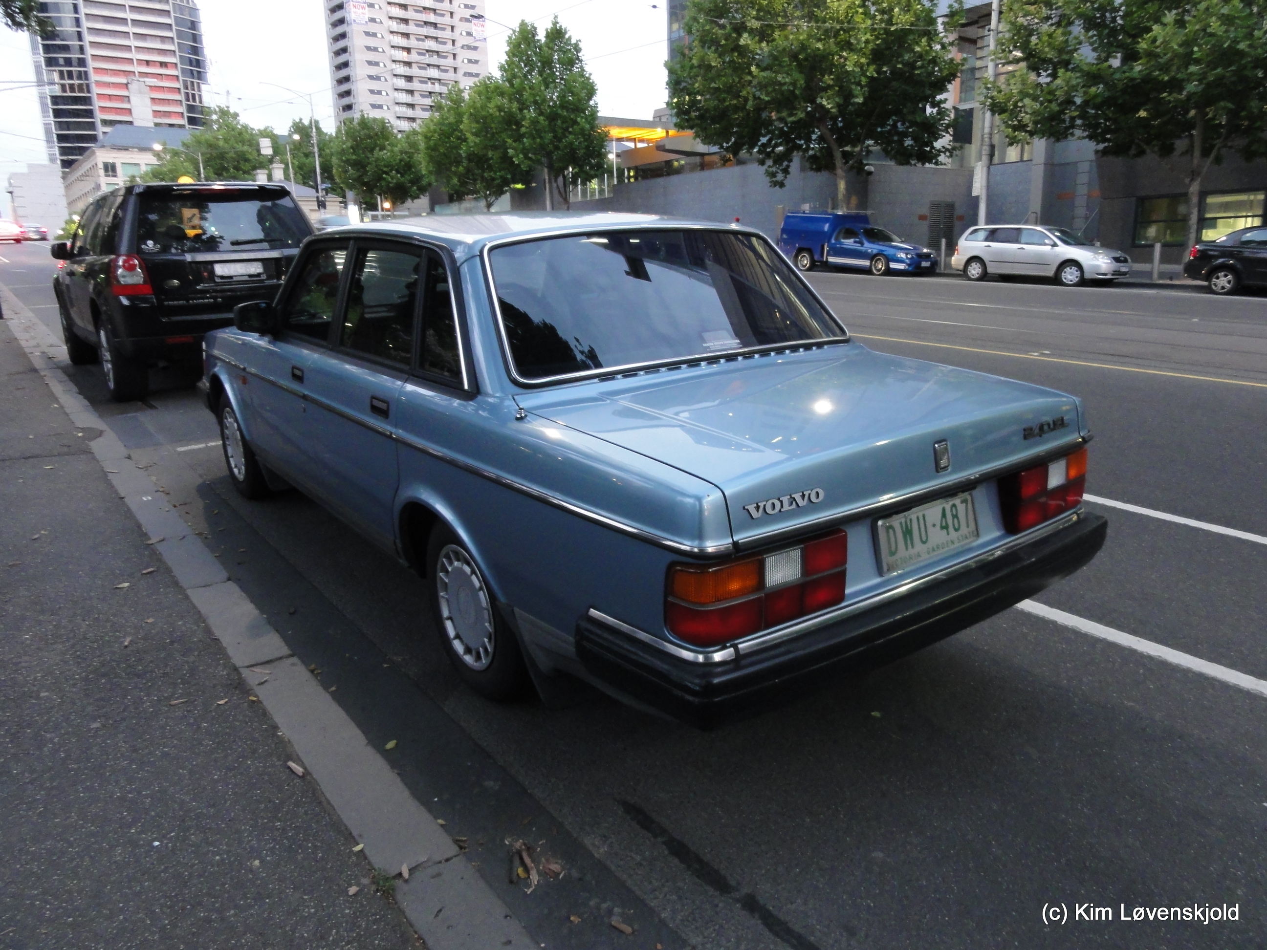 1989' Volvo 240GL
