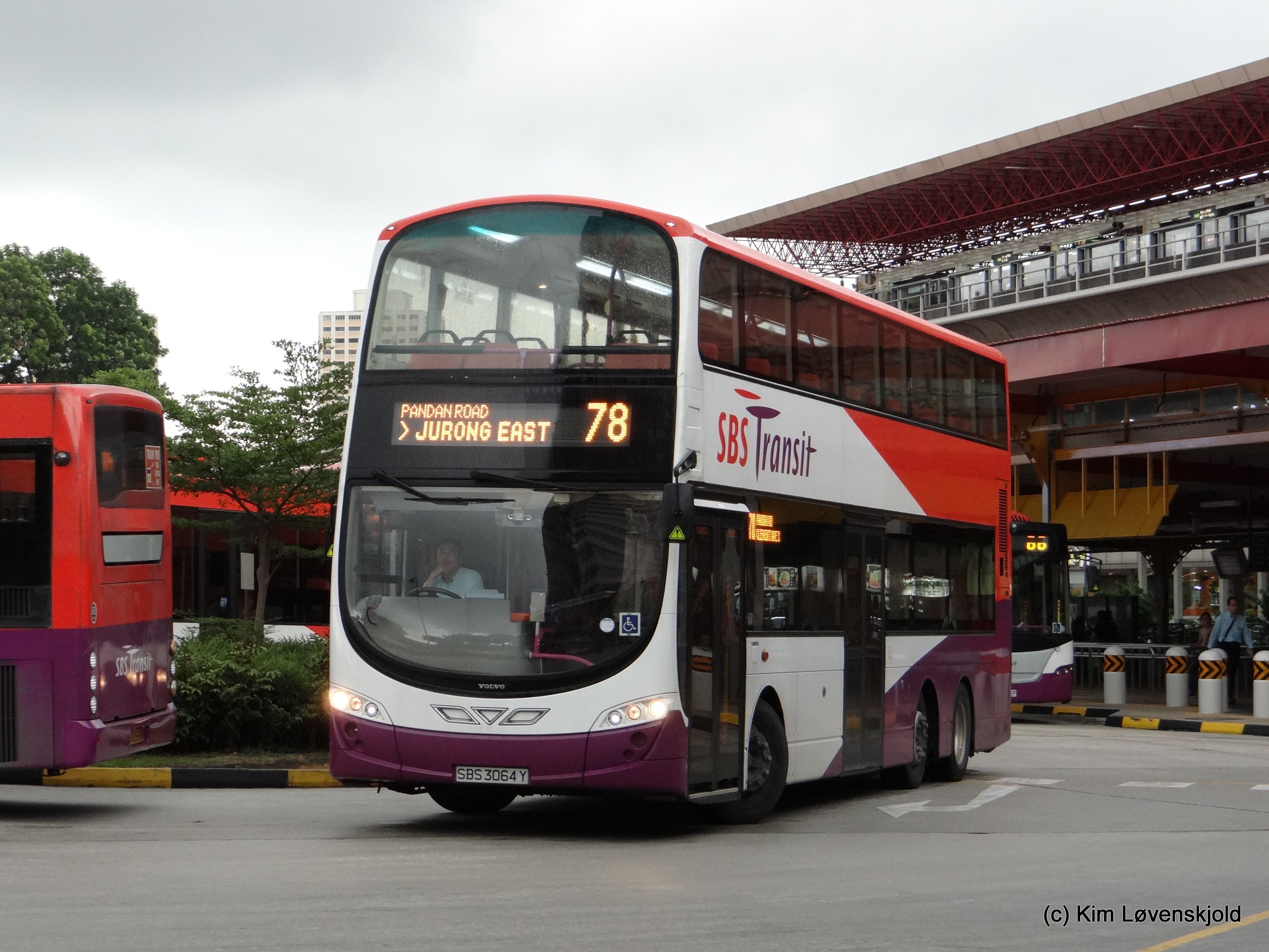 2011' Volvo B9TL Wright Eclipse Gemini 2