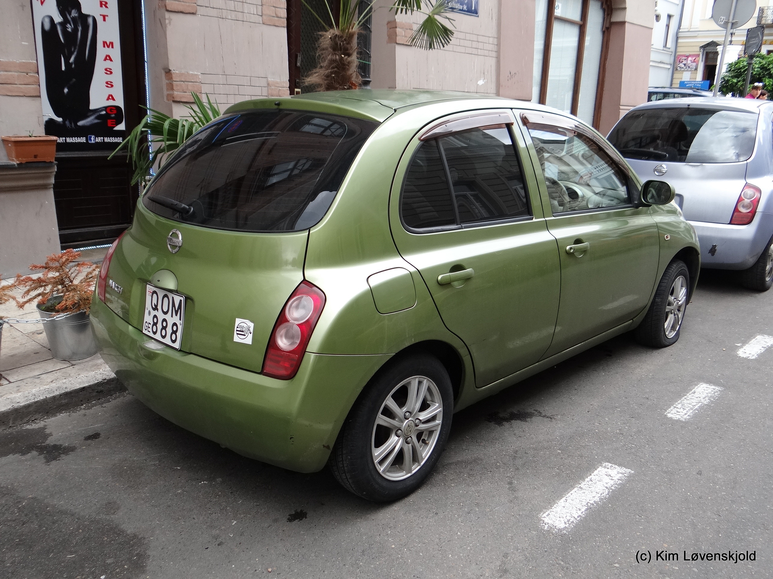 Nissan March