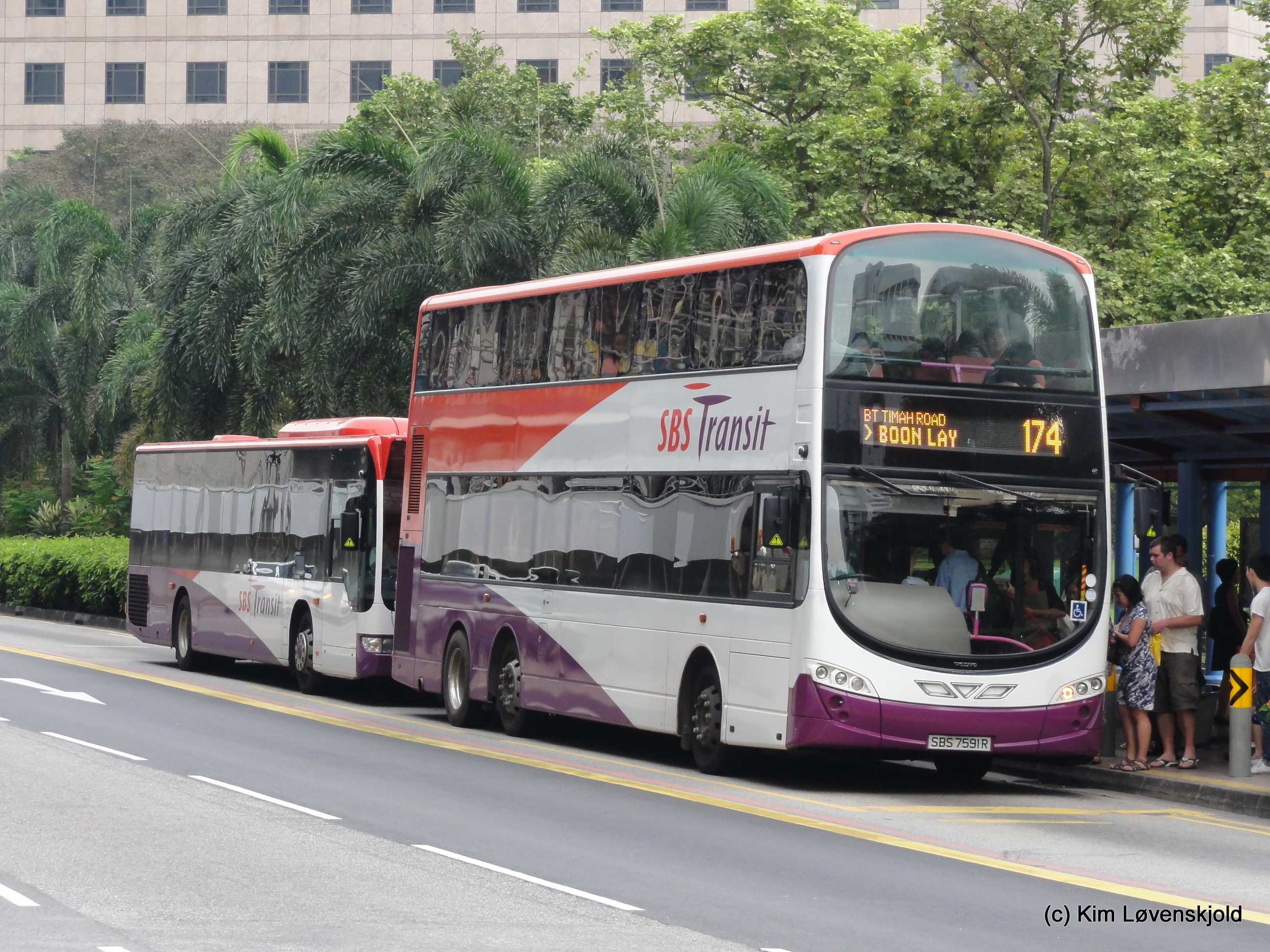 2011' Volvo B9TL Wright
