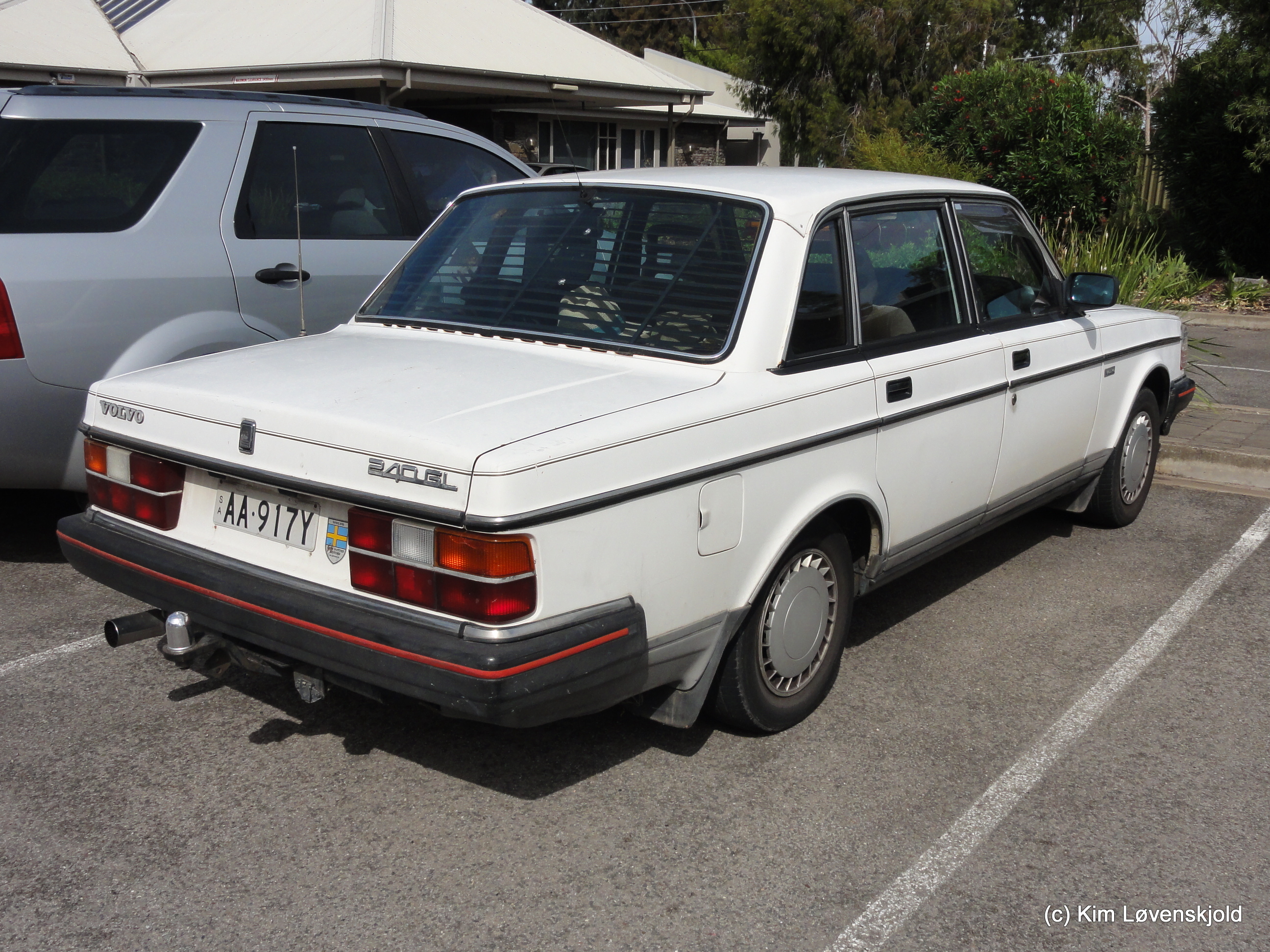 Volvo 240 GL 2,3