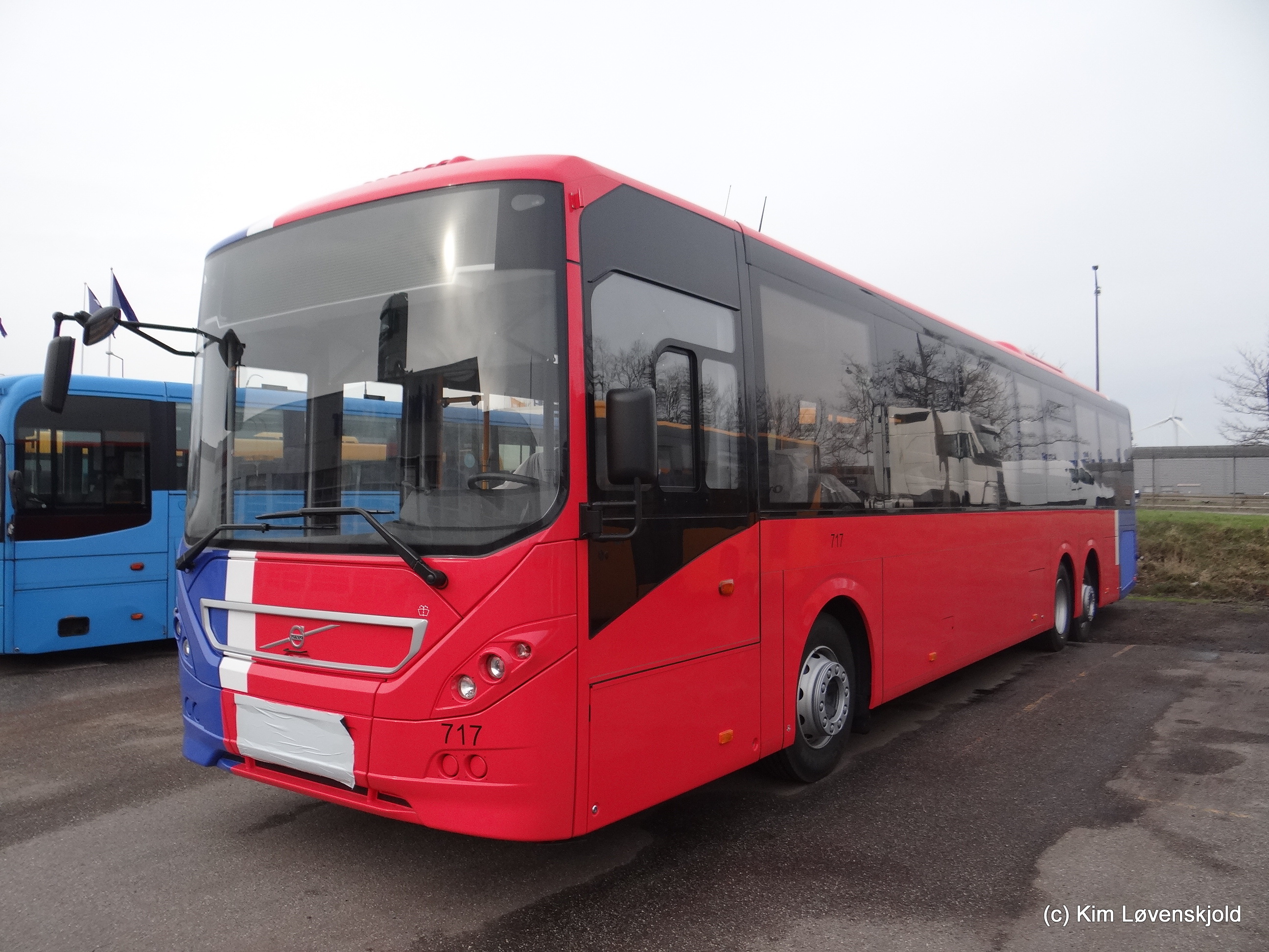 2014' Volvo 8900LE (B8RLE-60)