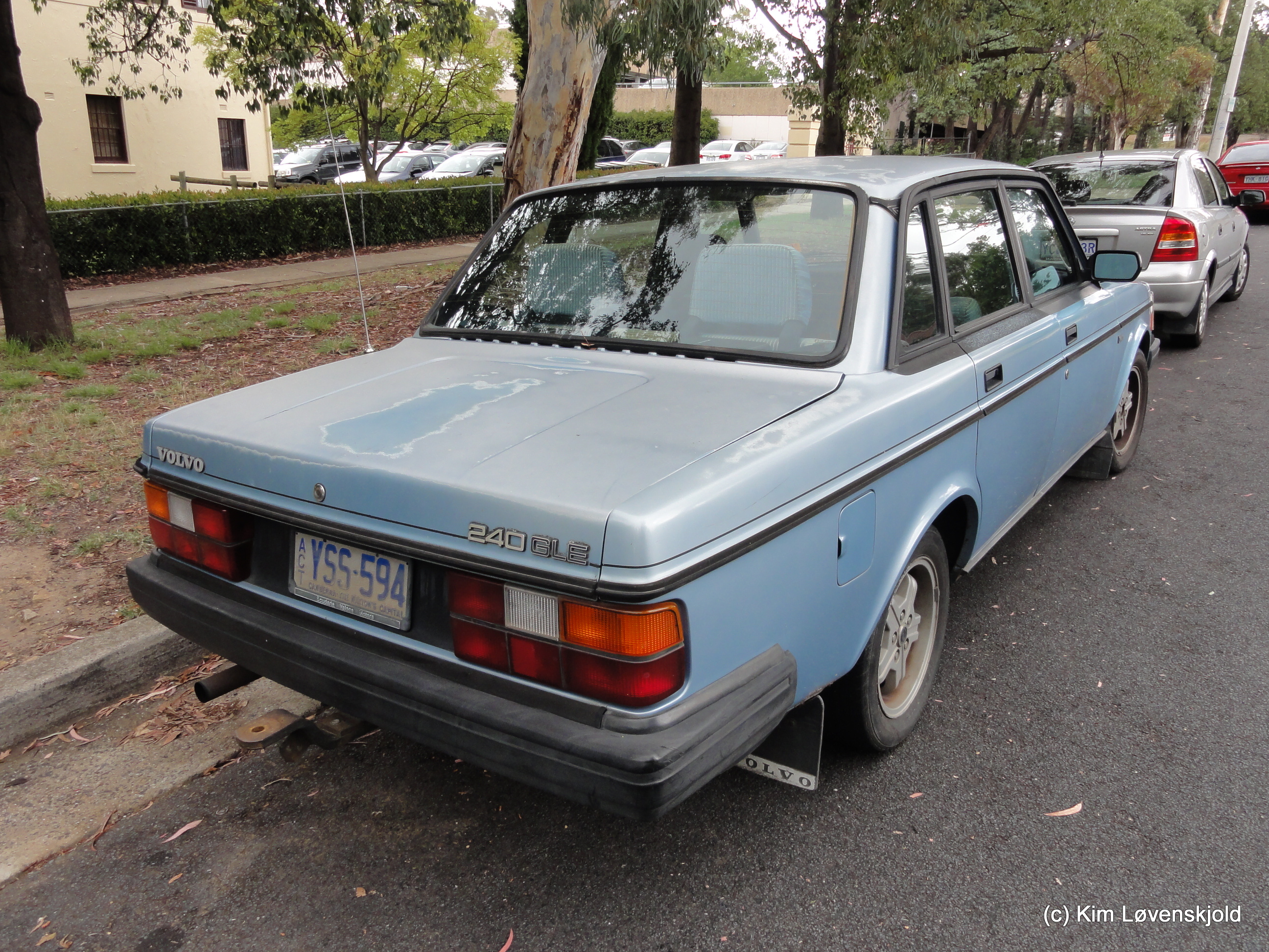 1984' Volvo 240 GLE