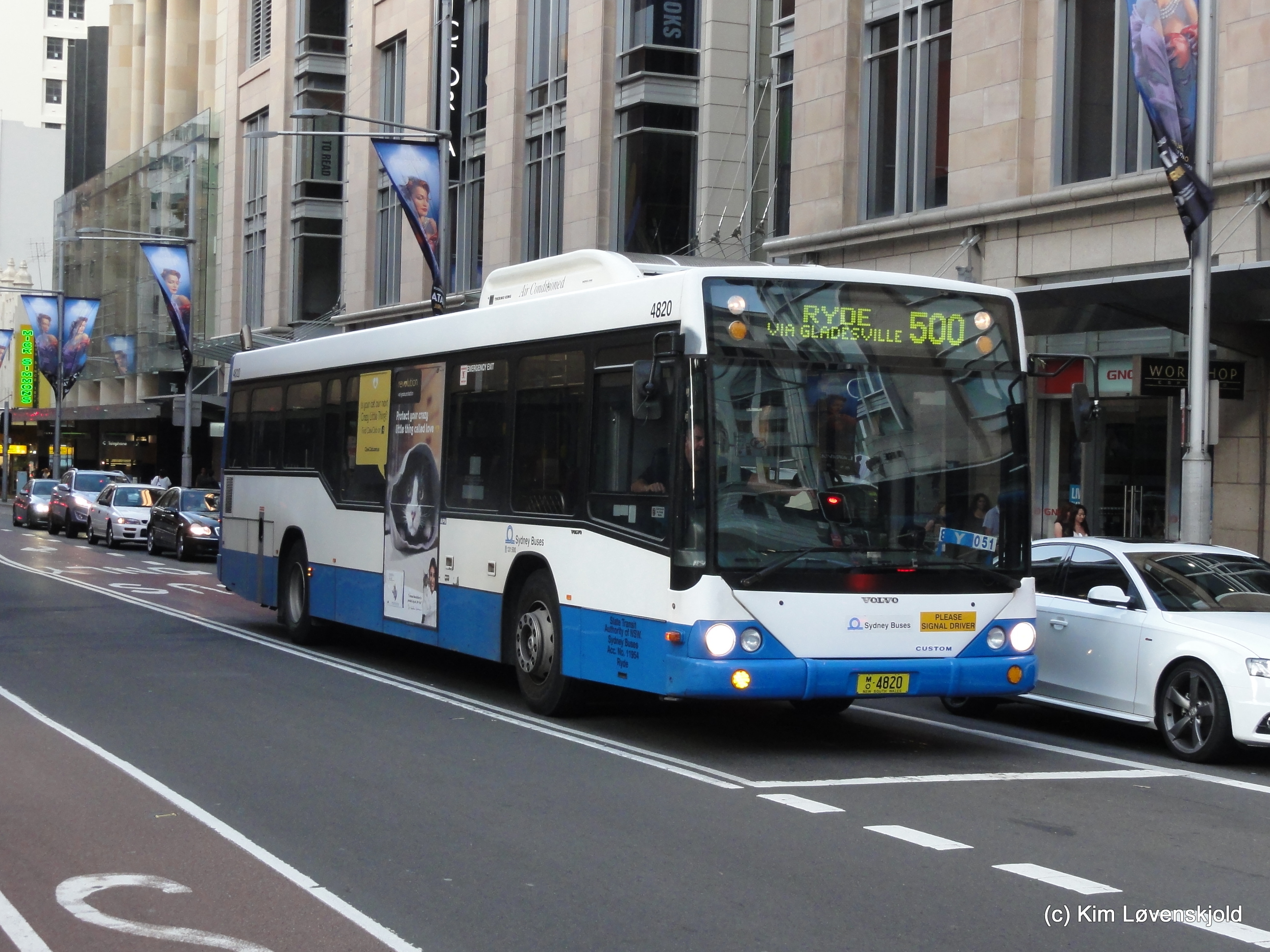 2006' Volvo B12BLE-59 Custom Coaches CB60