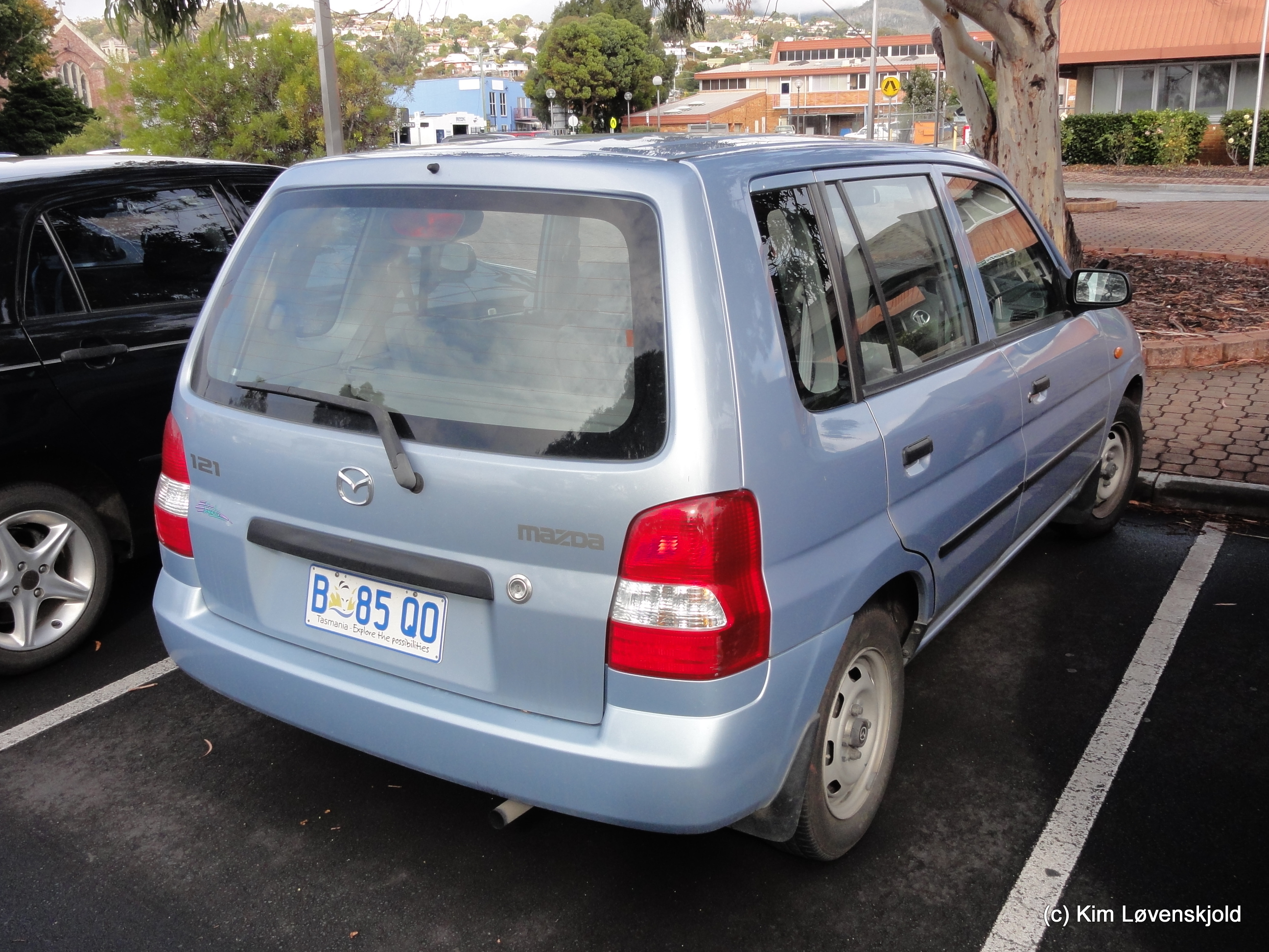 Mazda 121