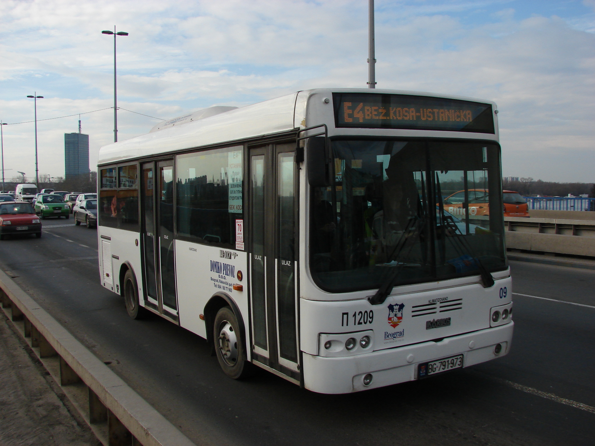 Ikarbus IK-107