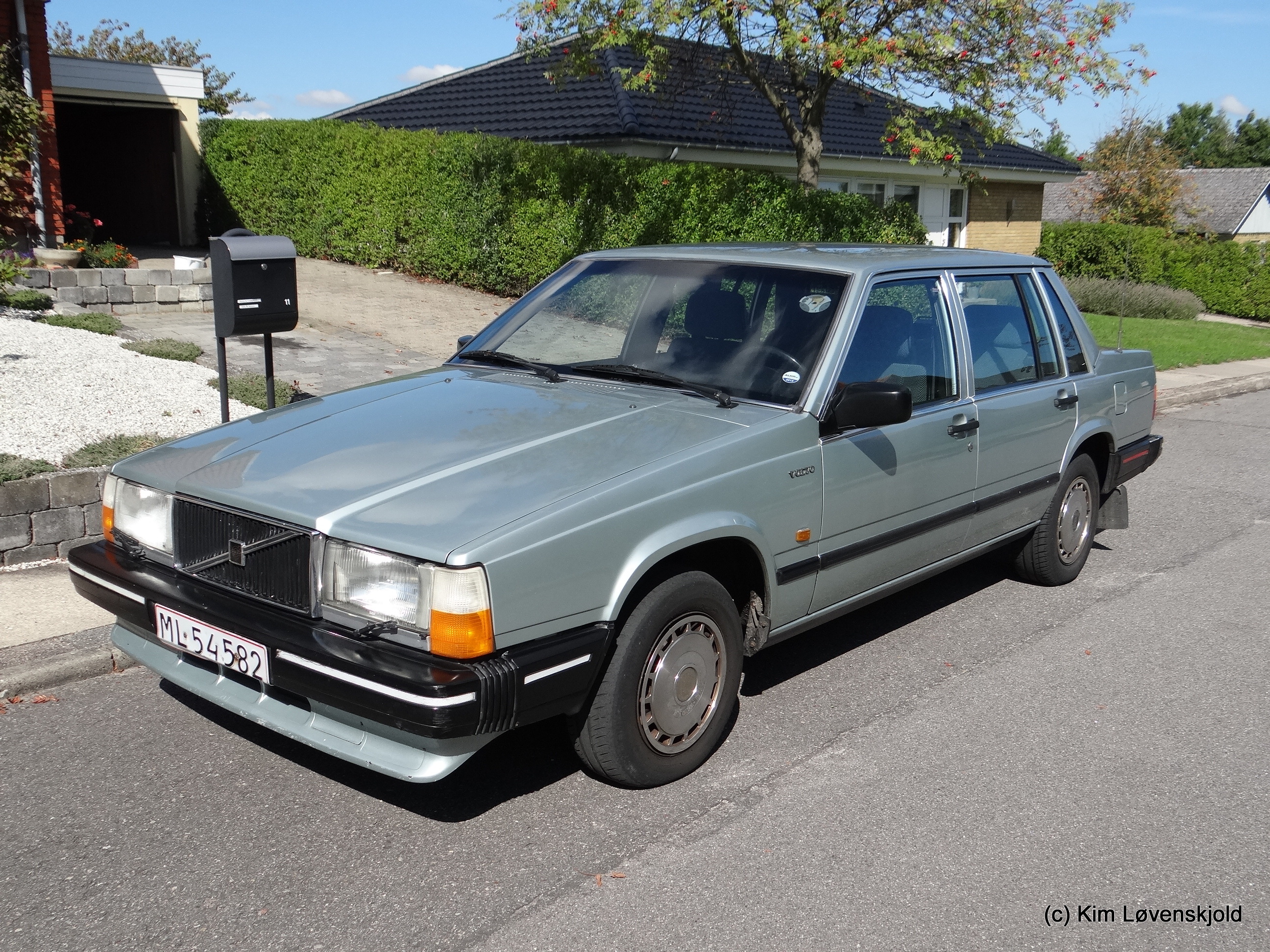 1987' Volvo 740 GL