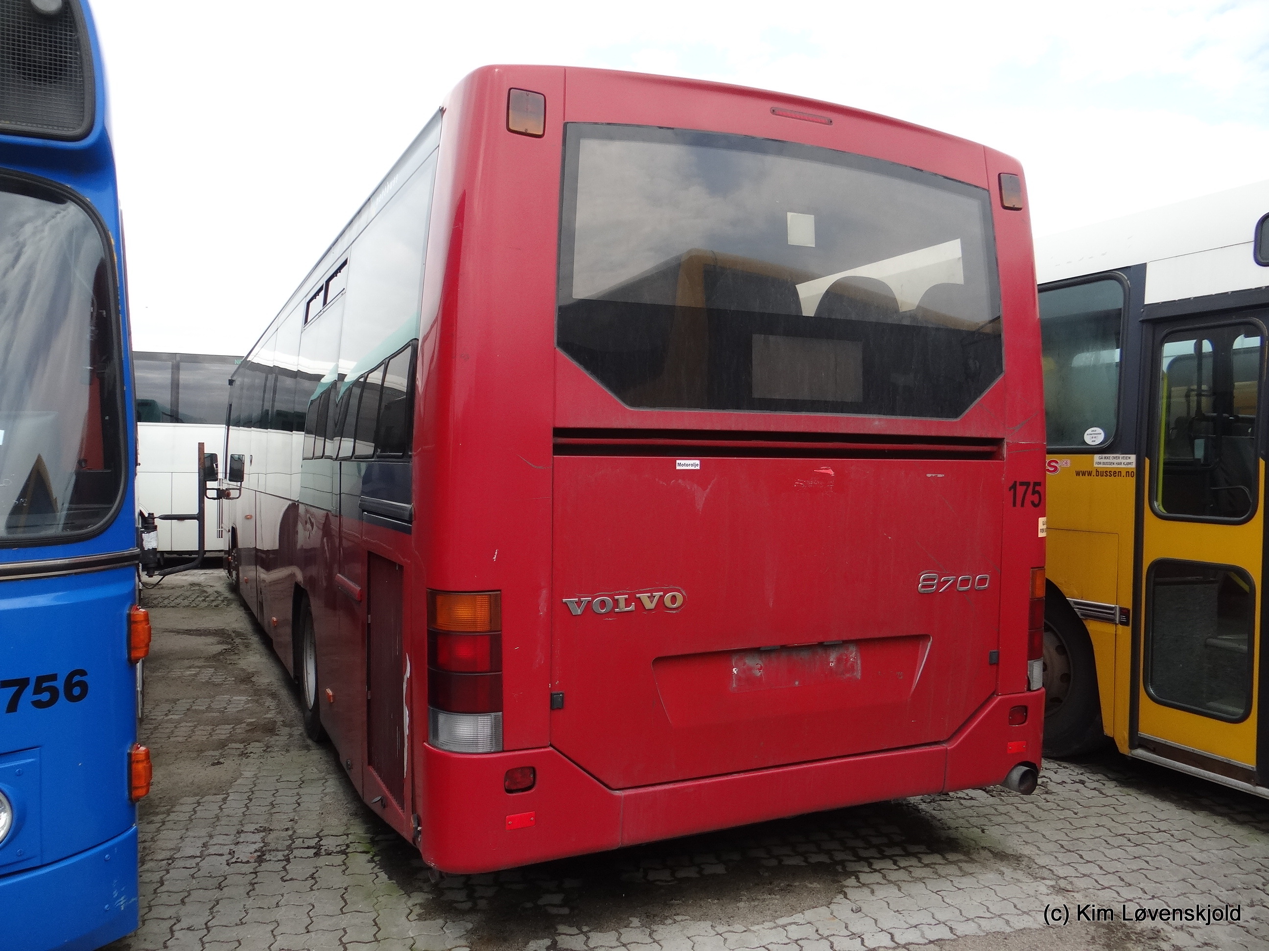 2004' Volvo 8700 (B7RLE)