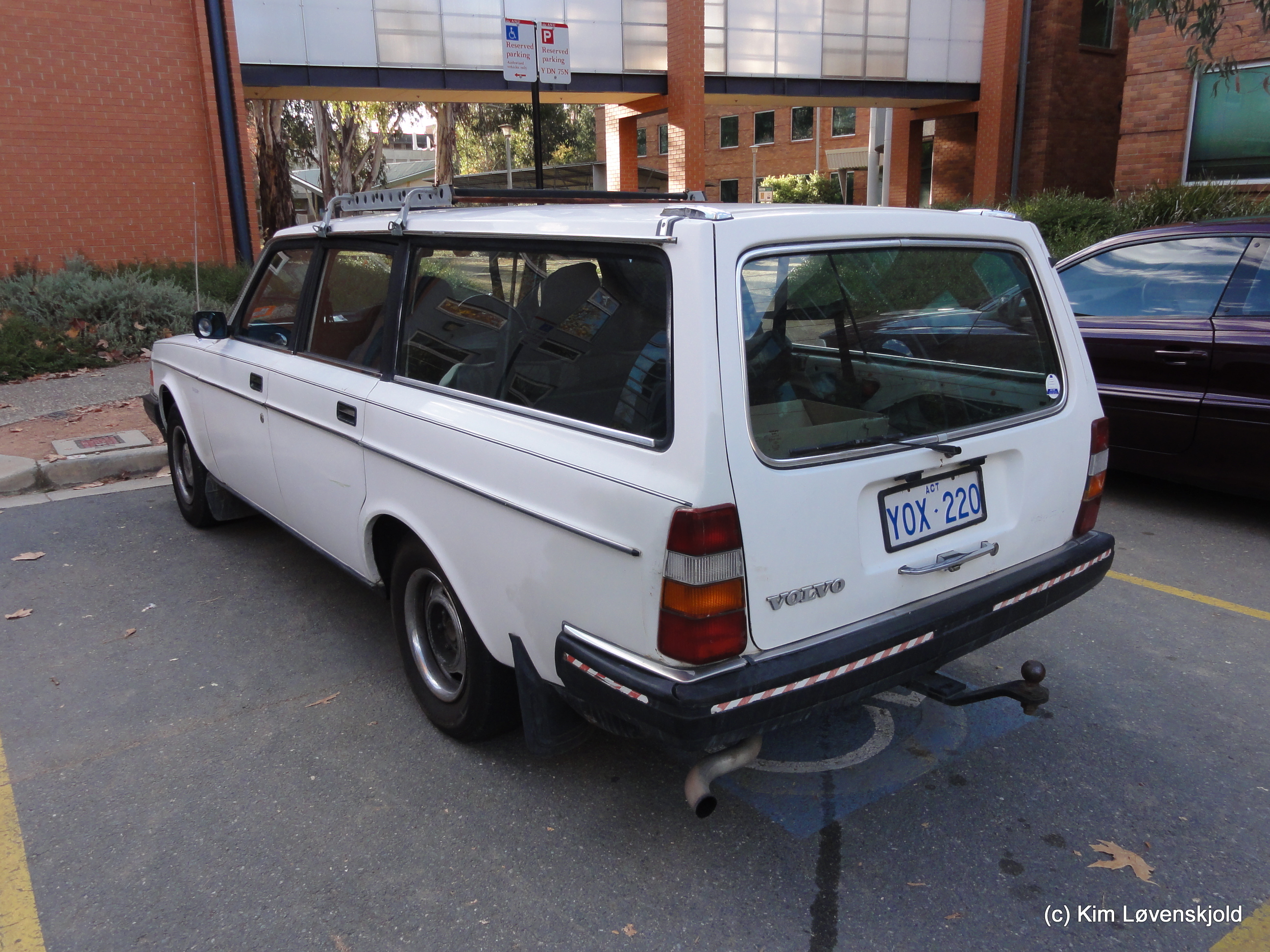 1982' Volvo 245 GL