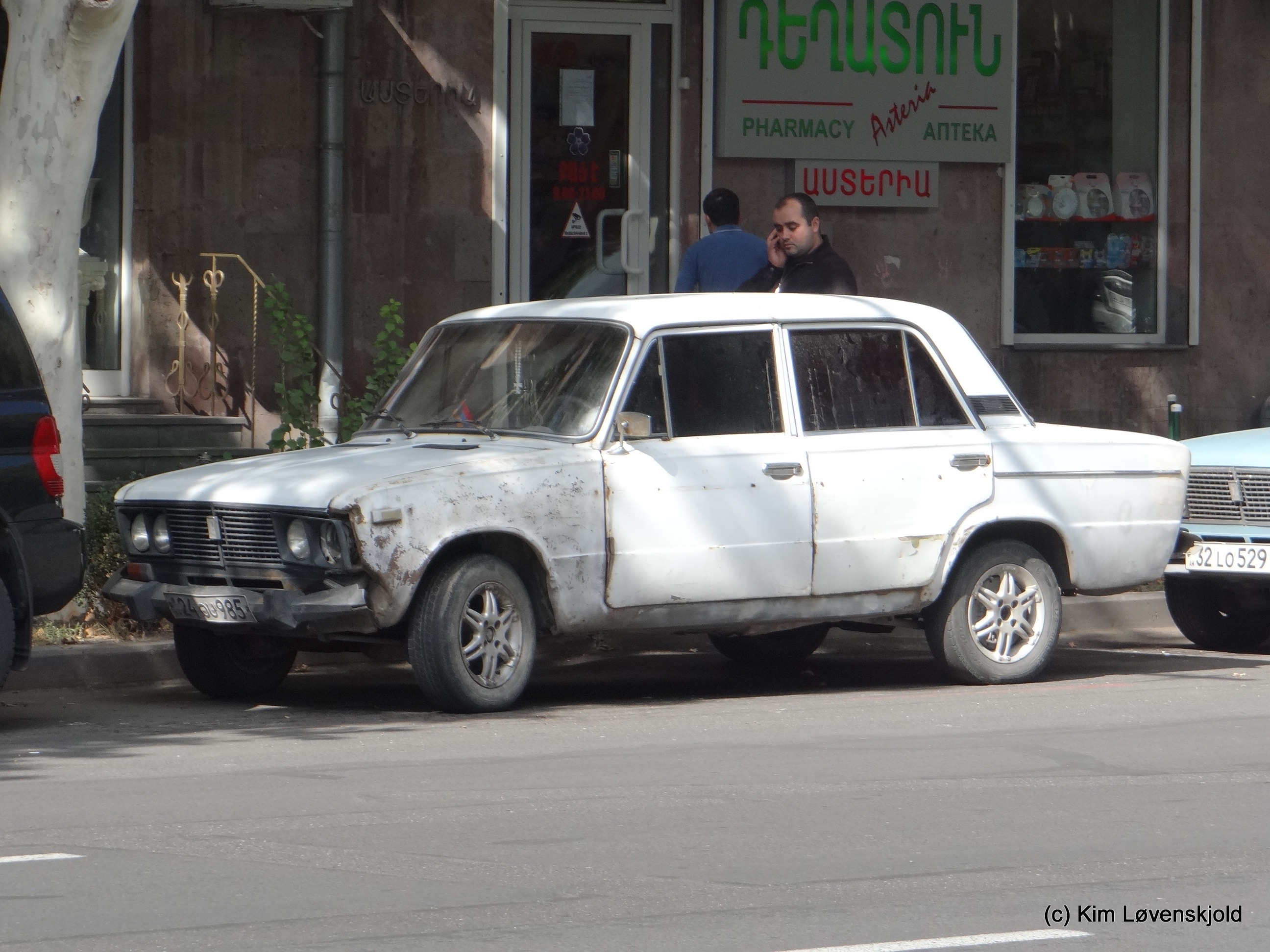 Lada 2106