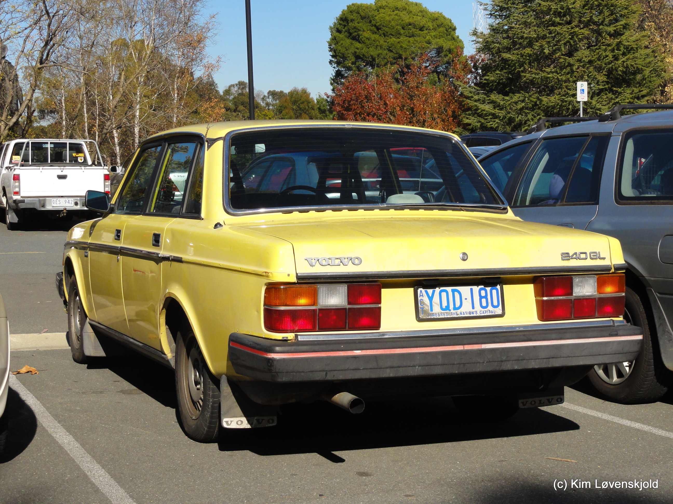 Volvo 240 GL