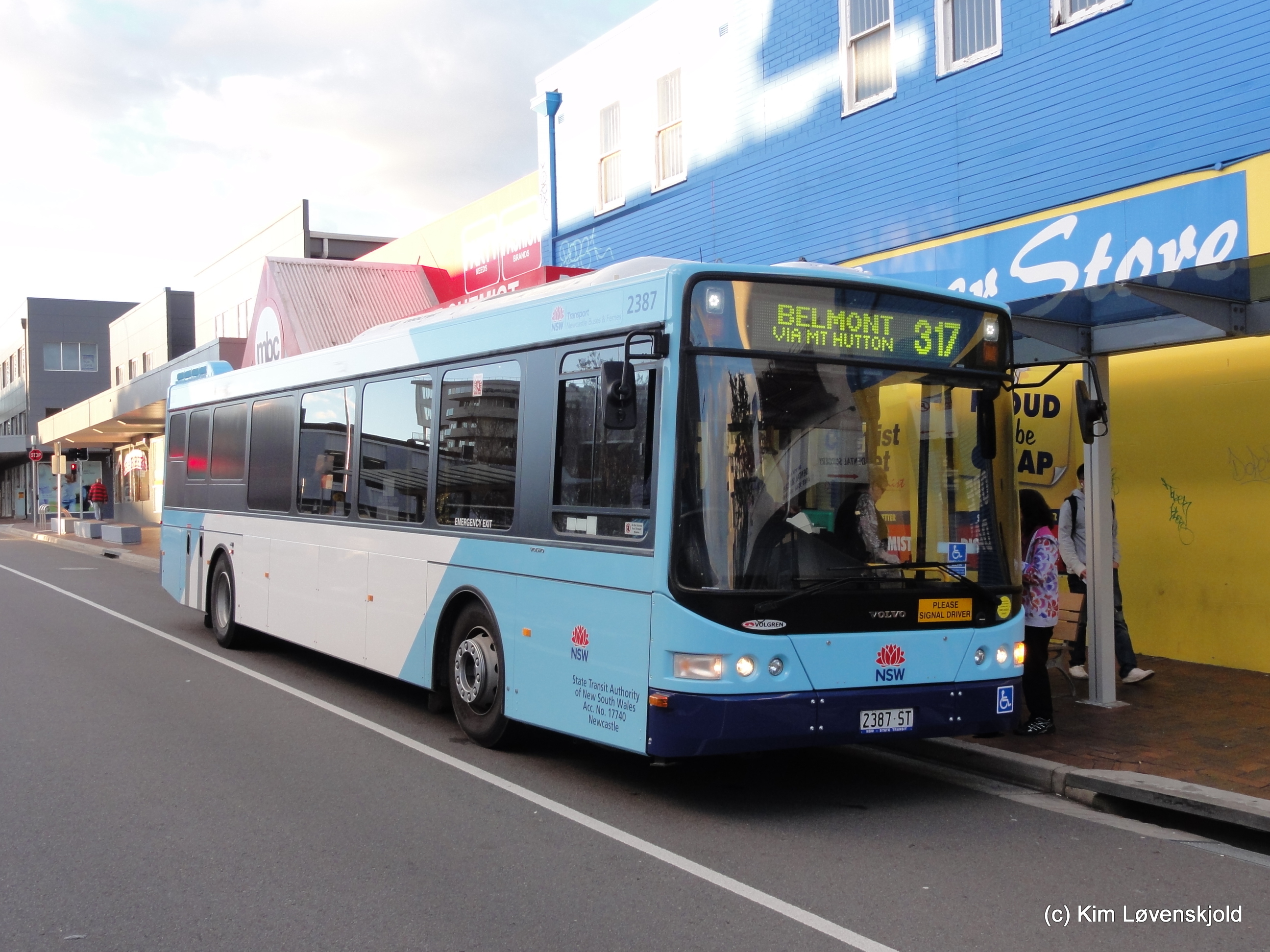 2011' Volvo B7RLE Volgren CR228L