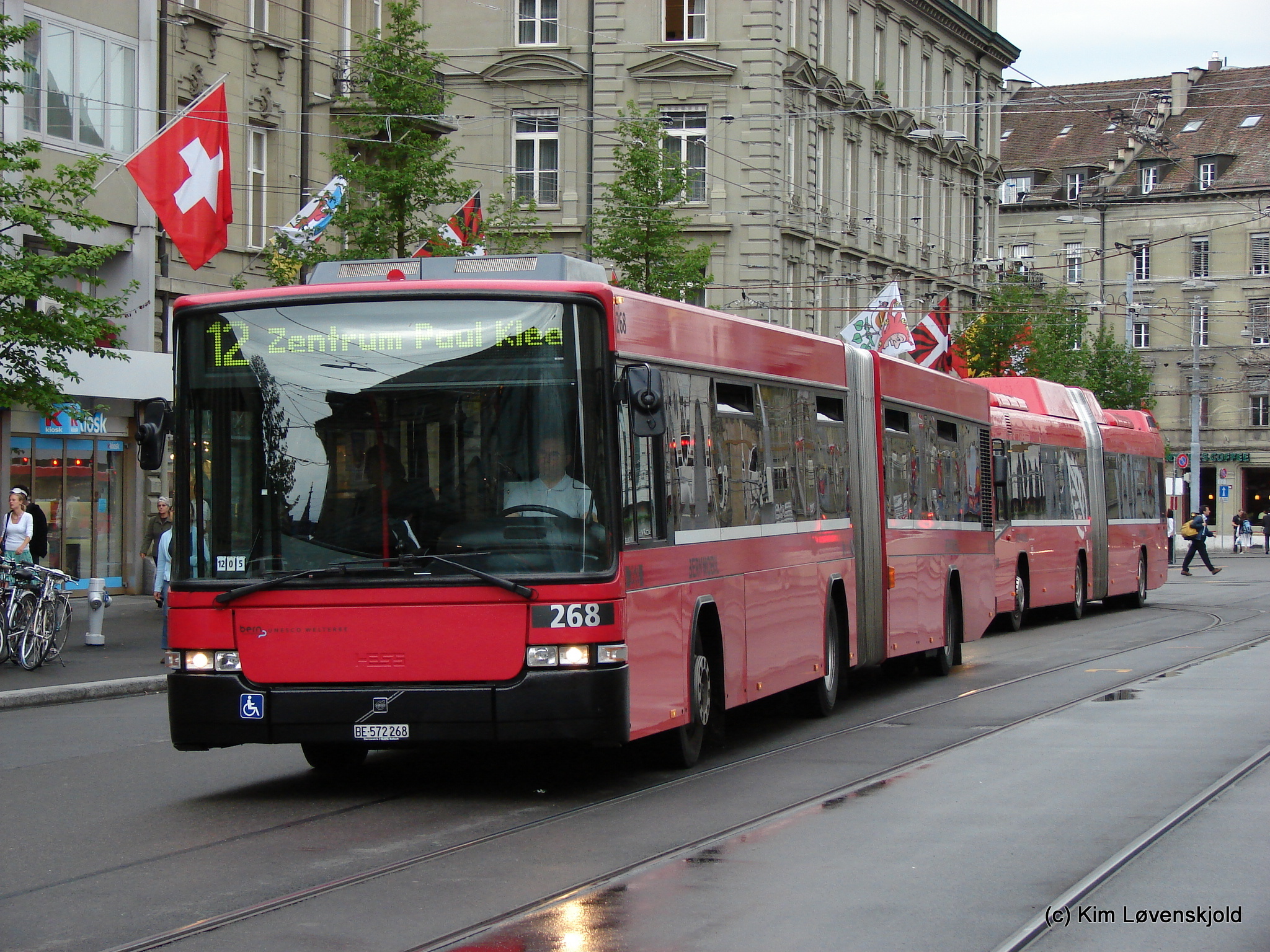 2002' Volvo B7LA Hess