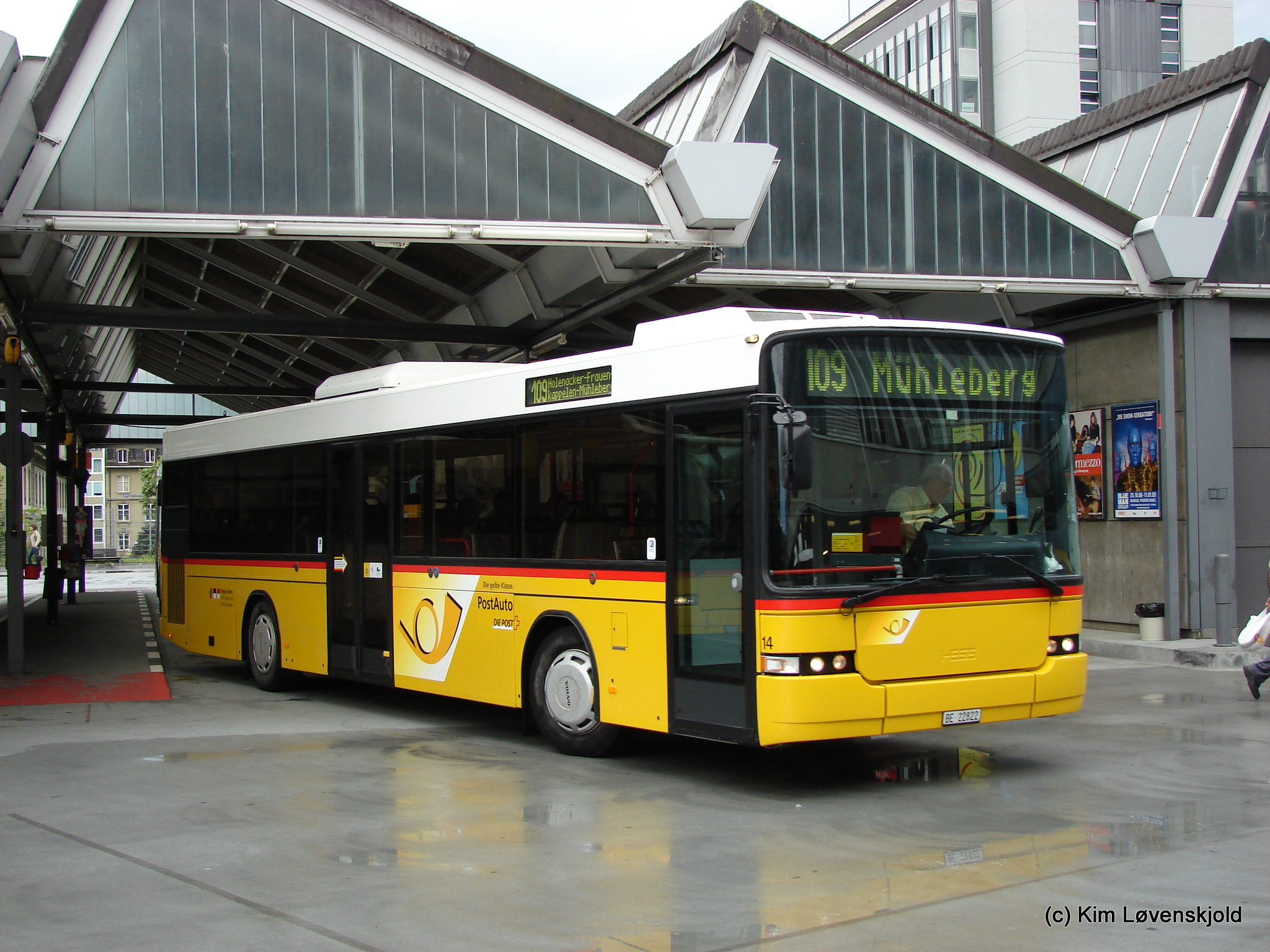 Volvo B10L Hess