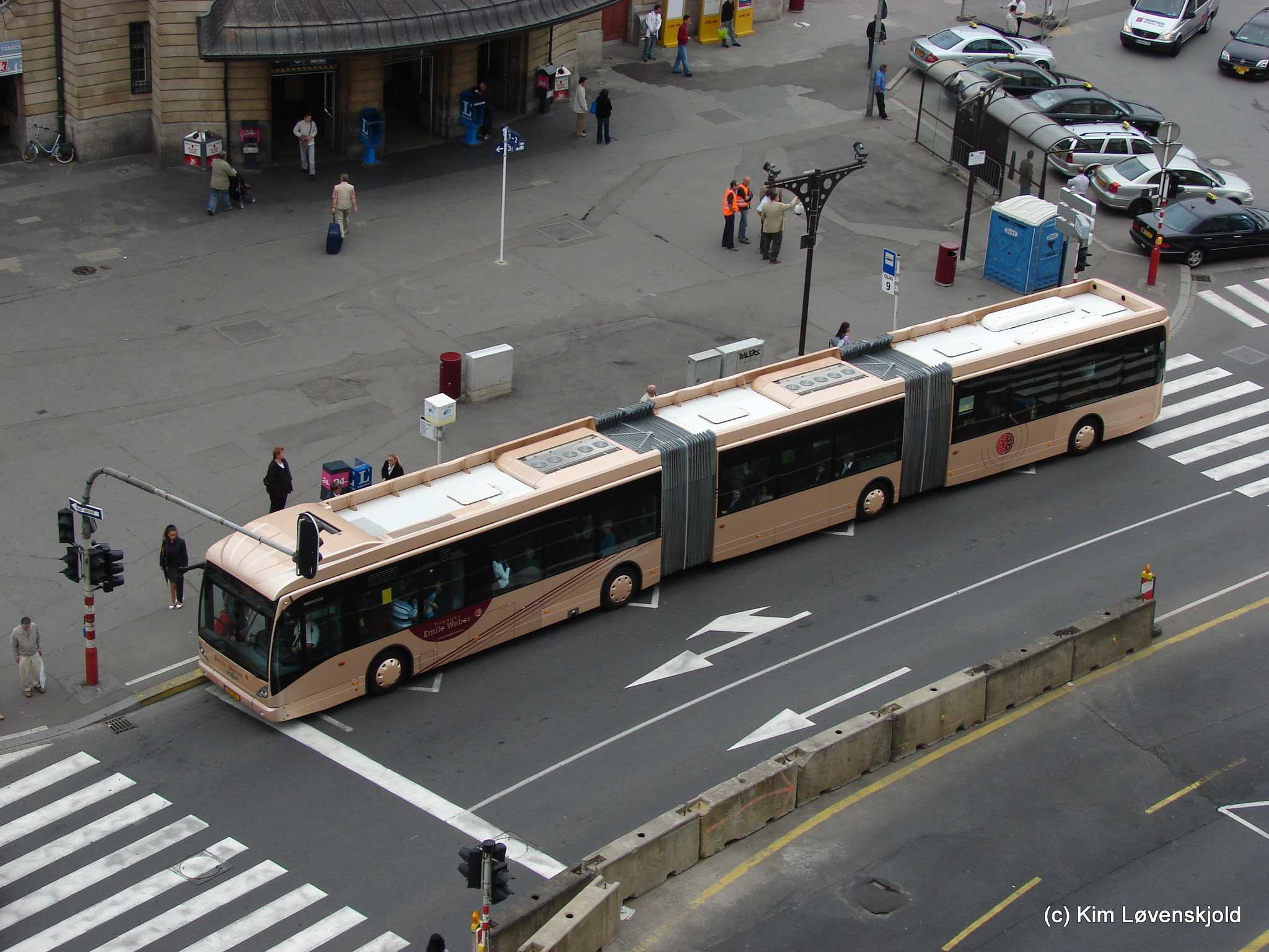 Van Hool AGG300
