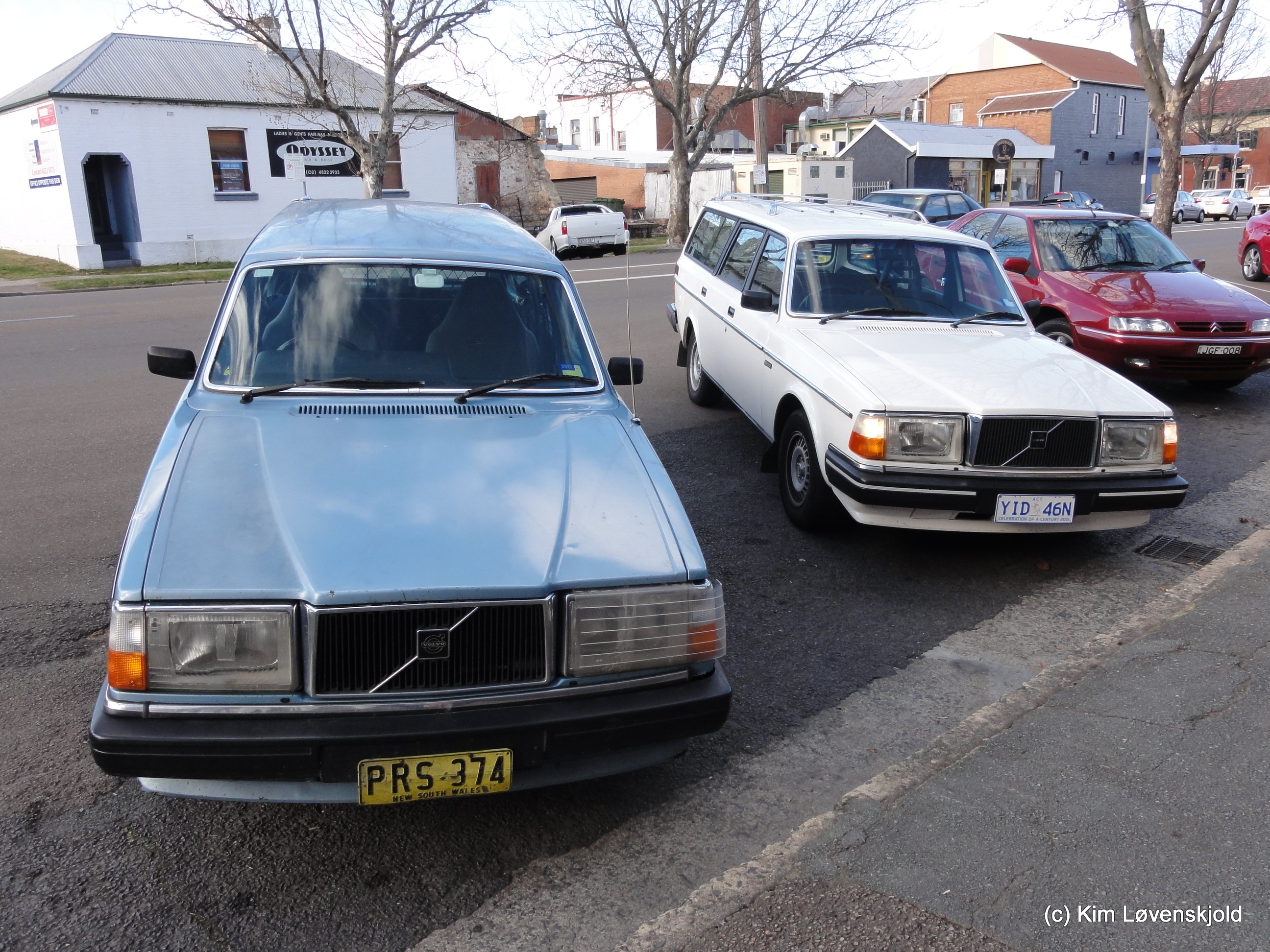 2 x 1985' Volvo 240 GL