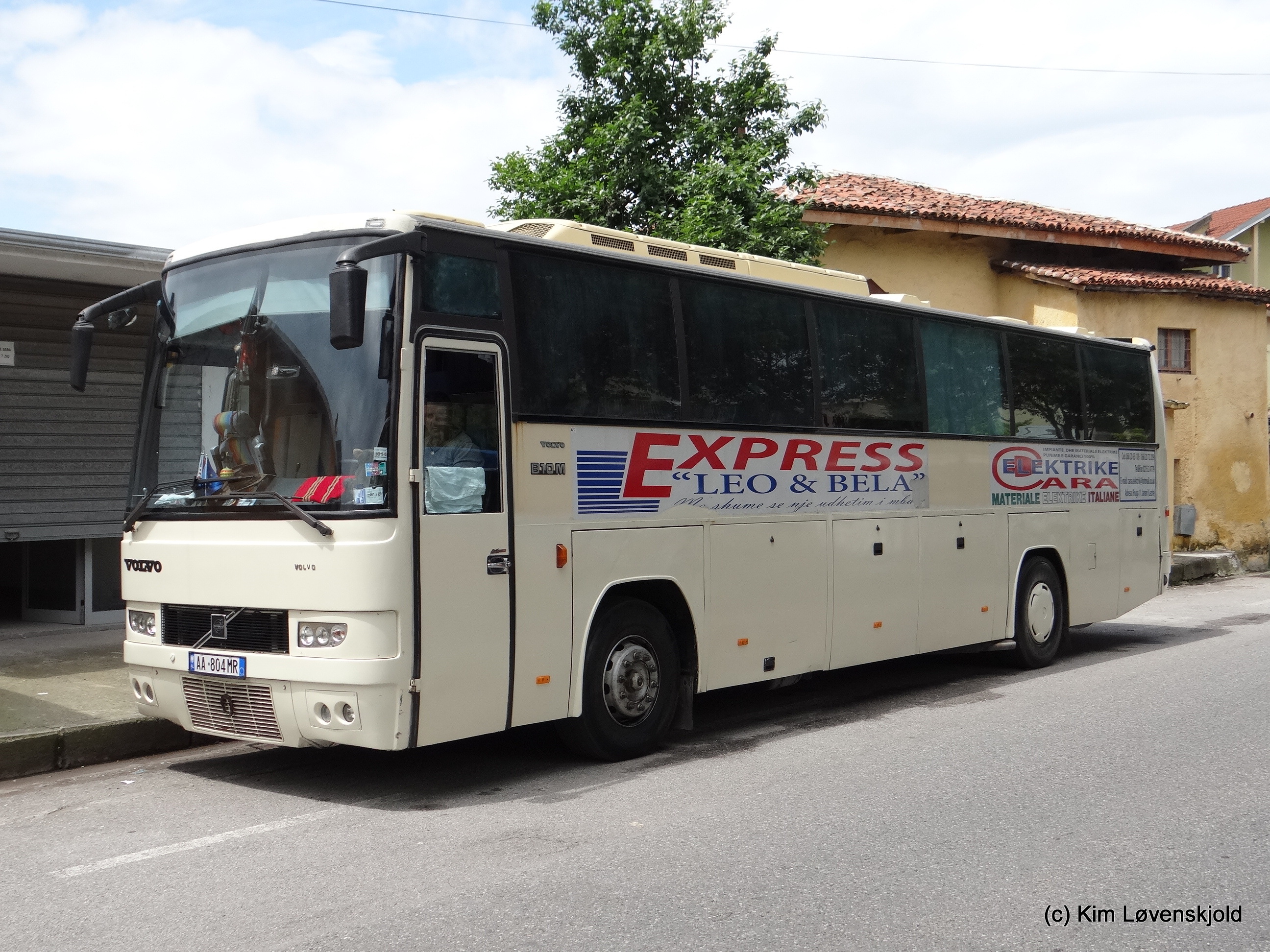 Volvo B10M Hispano